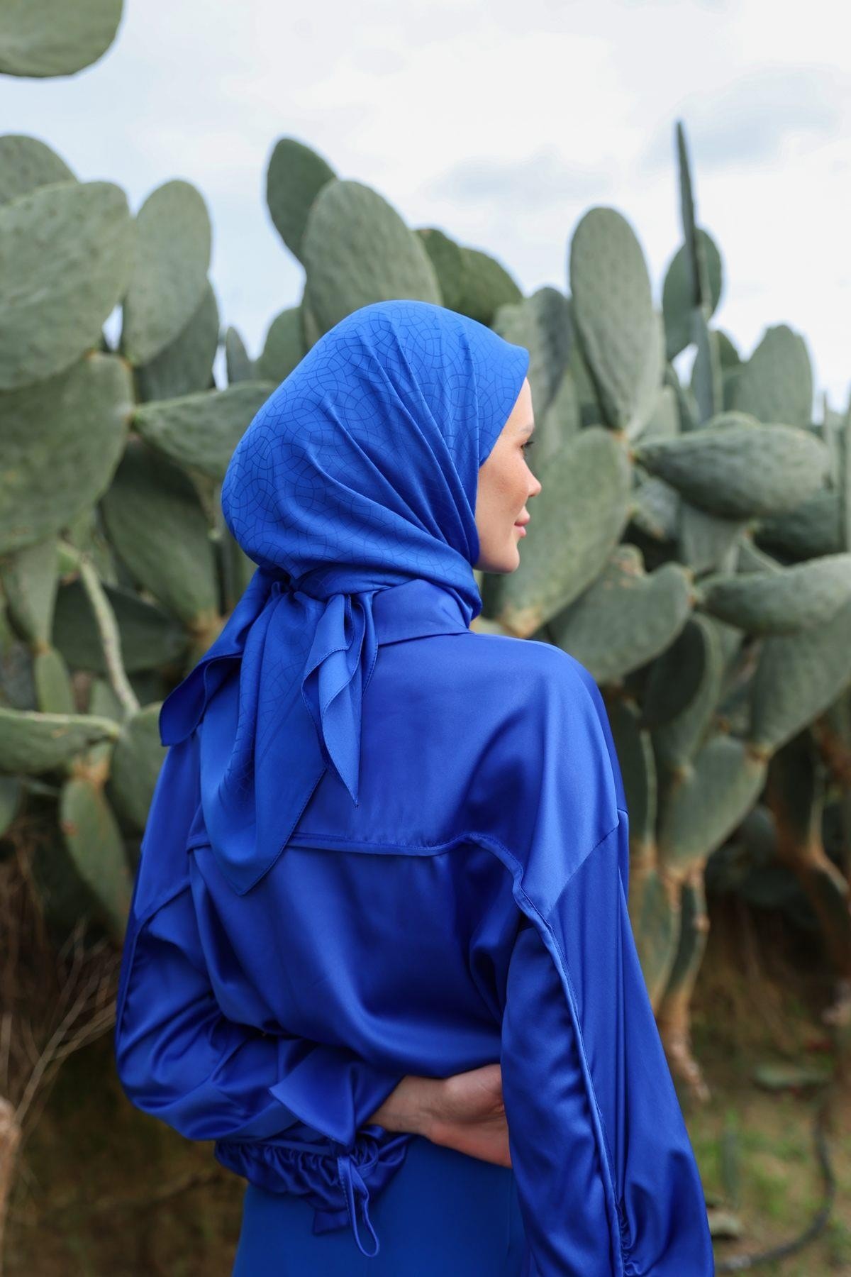 Celina Jakar Eşarp Parlament Mavi 9902-19