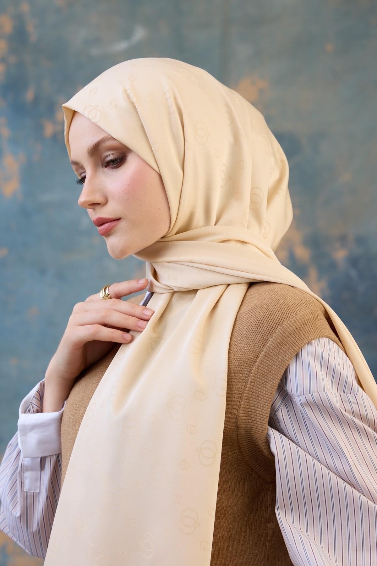 Fall Winter İpeksi Jakar Şal Krem 9018-24