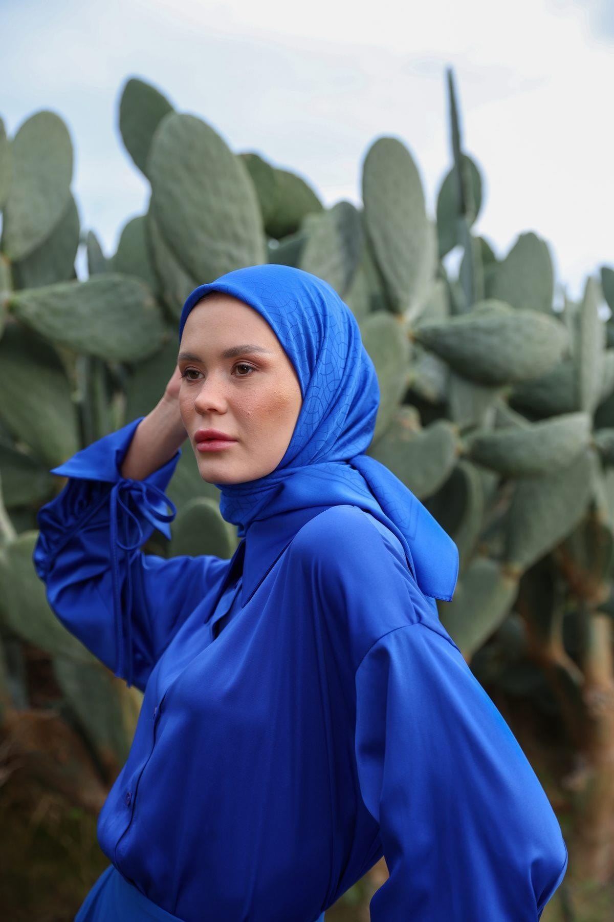 Celina Jakar Eşarp Parlament Mavi 9902-19