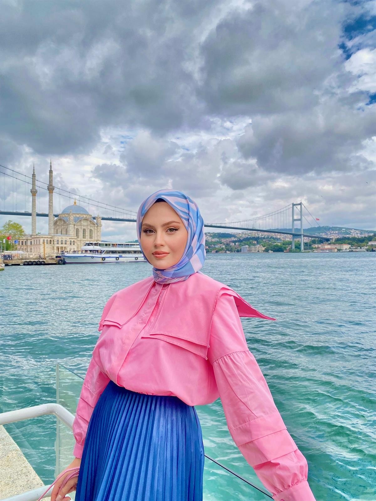 Hilal Uslu Tercihi Twist Mavi Pamuk Eşarp