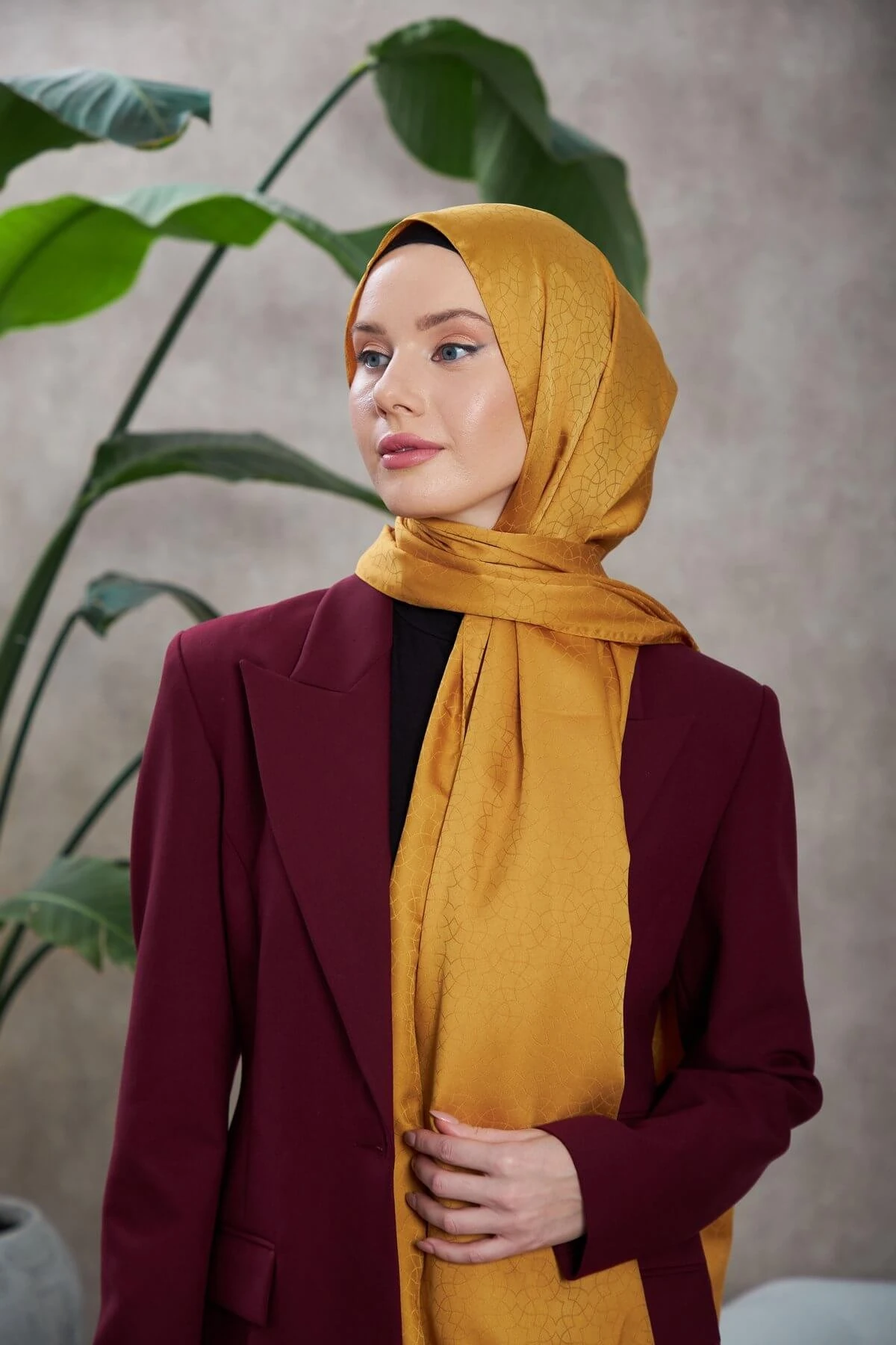 Alesa Desen İpeksi Jakar Şal Altuni 9003-09