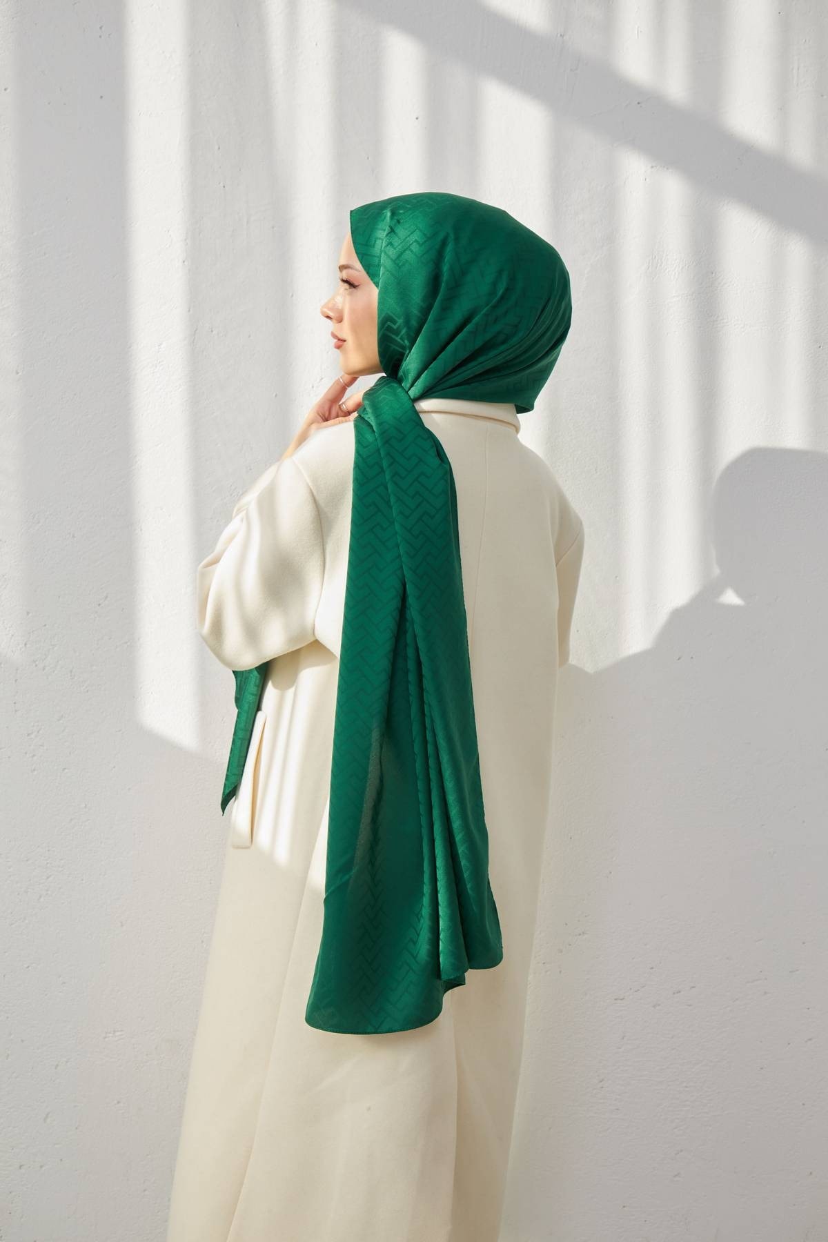 Lego Desen İpeksi Jakar Şal Zümrüt Yeşili 9004-01