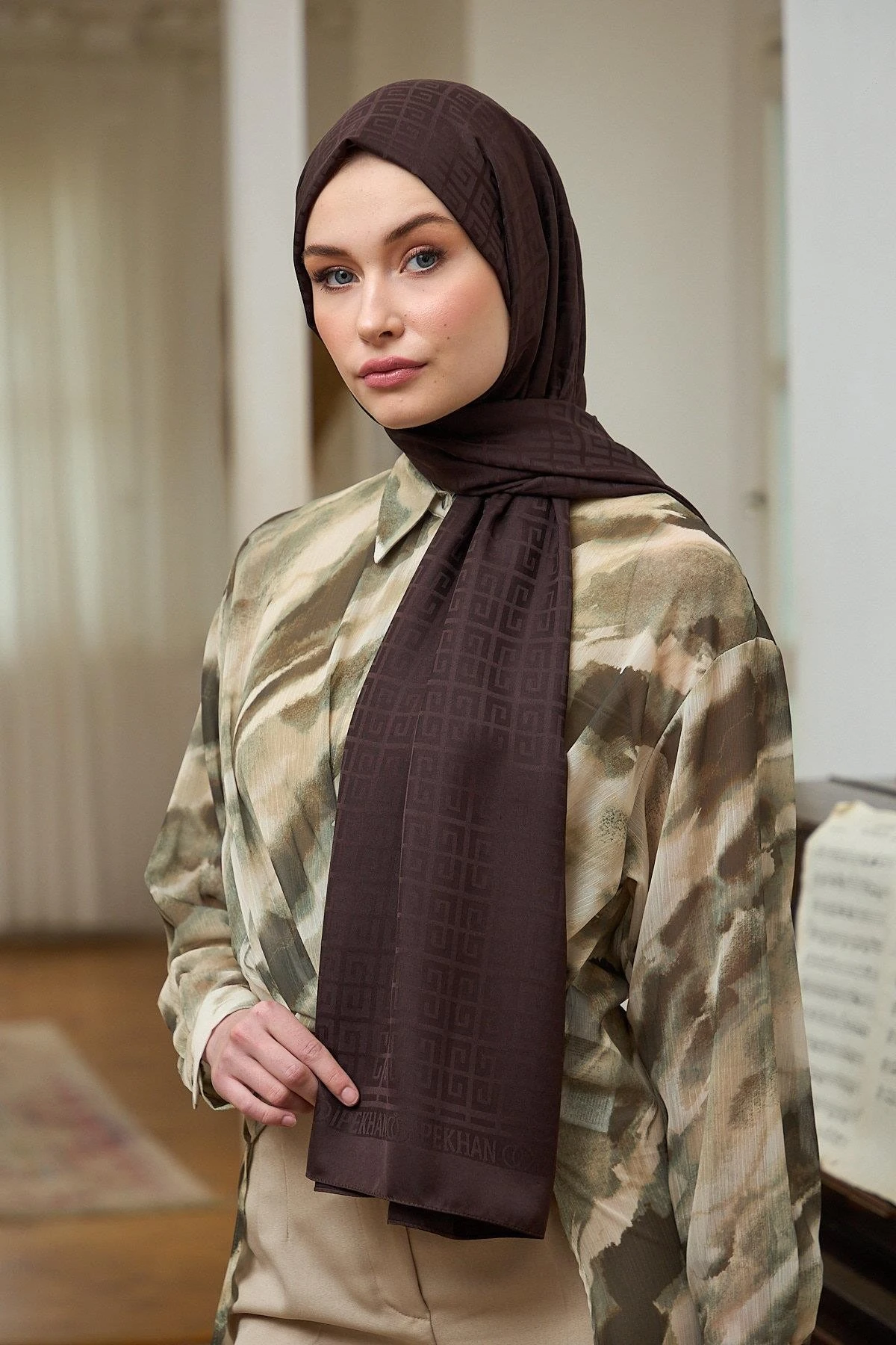 Yaz Işıltısı Koleksiyonu İpeksi Jakar Şal Acı Kahve 9016-11