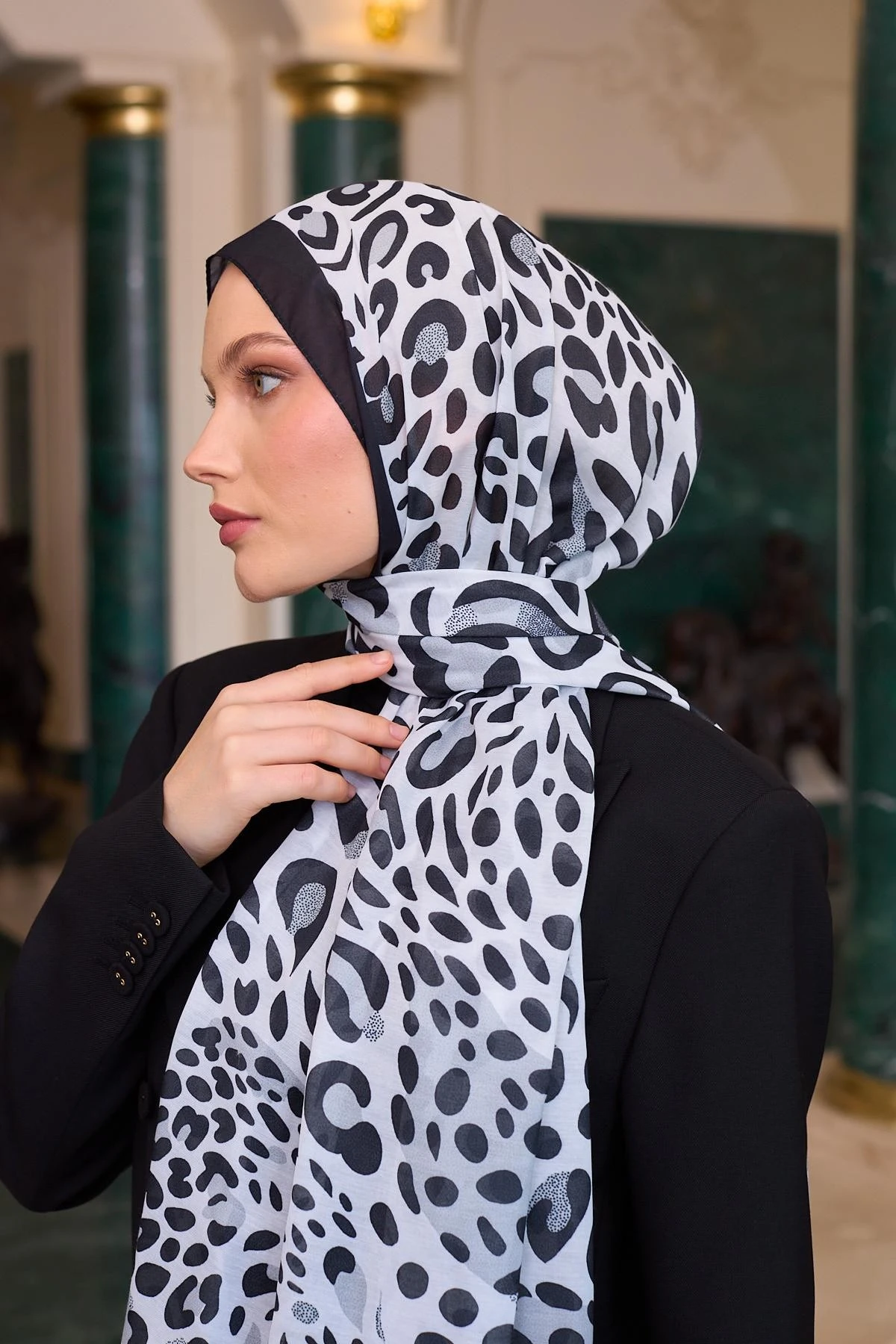 İpekhan Soft Şal Beyaz Gri 3050-04