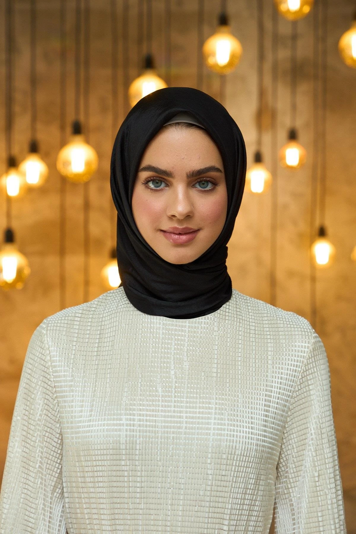 Düz Desen Vual Eşarp Siyah Vual İpek Eşarp - 10100-34