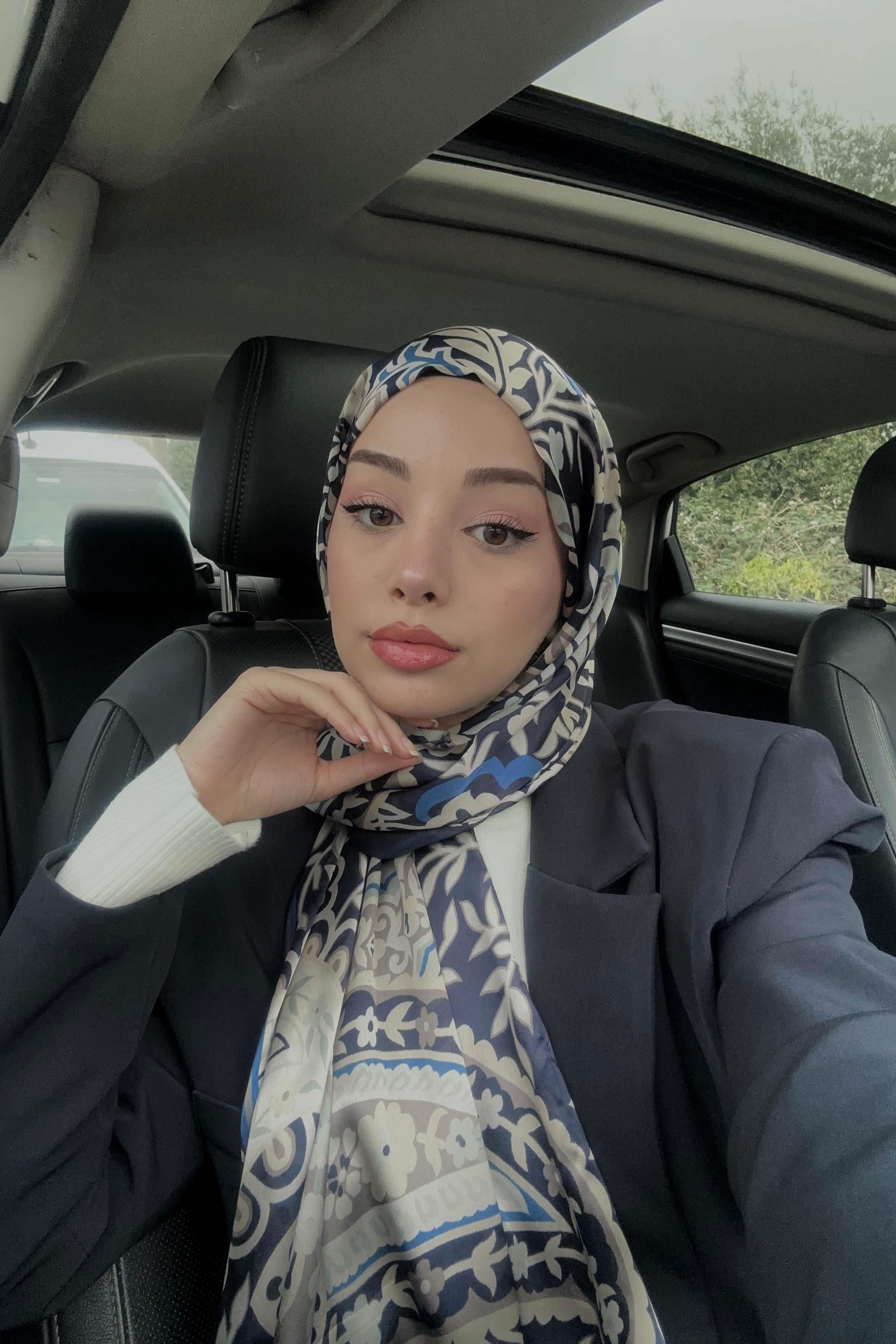 Şuranur Bilgin'den Hint Vual Şal 5004-02