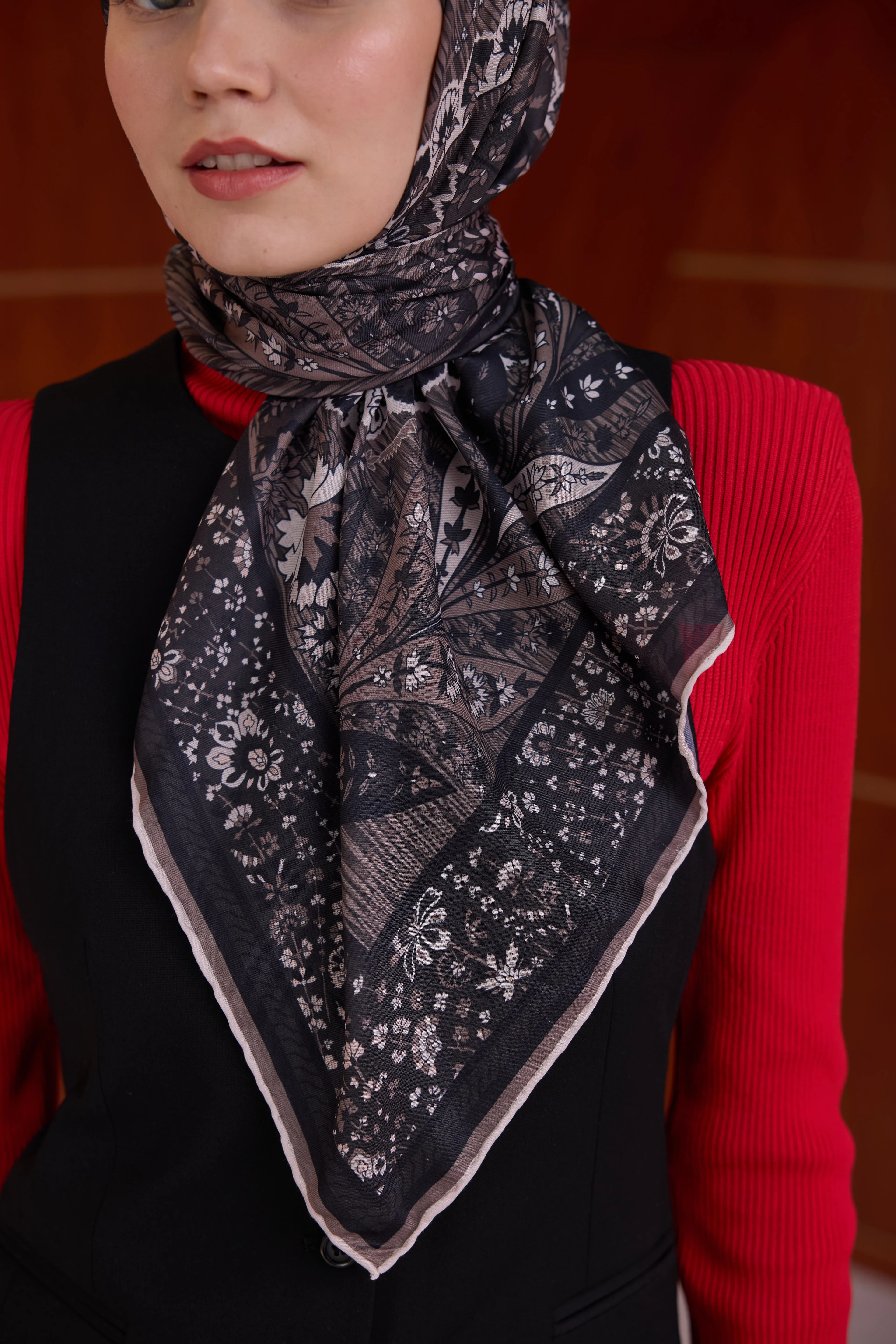 Winter Bloom Soft Eşarp 1242 - Kahve Çekirdeği