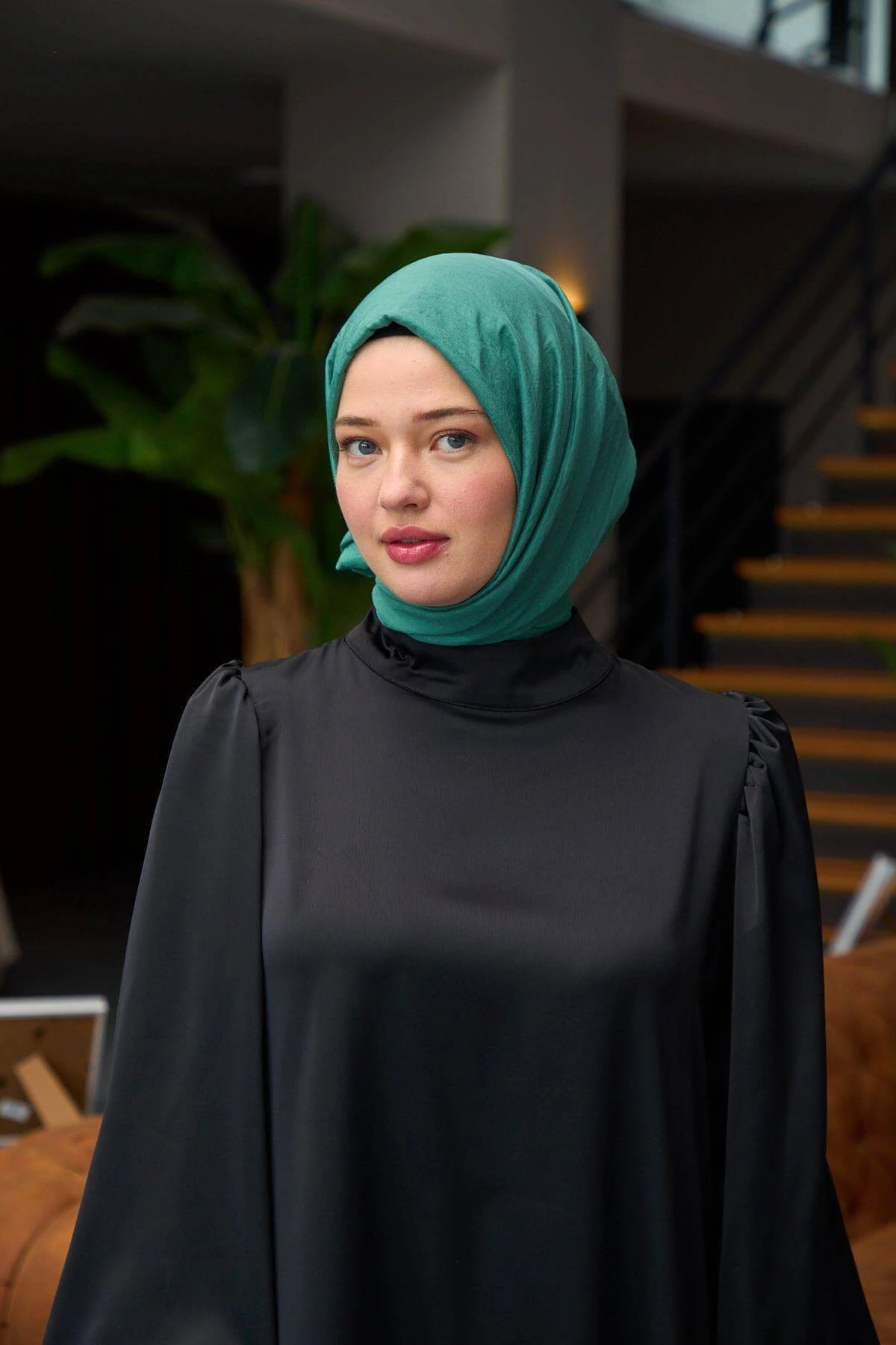 Düz Desen Vual Şal Orman Yeşil Vual İpek Şal - 9800-36