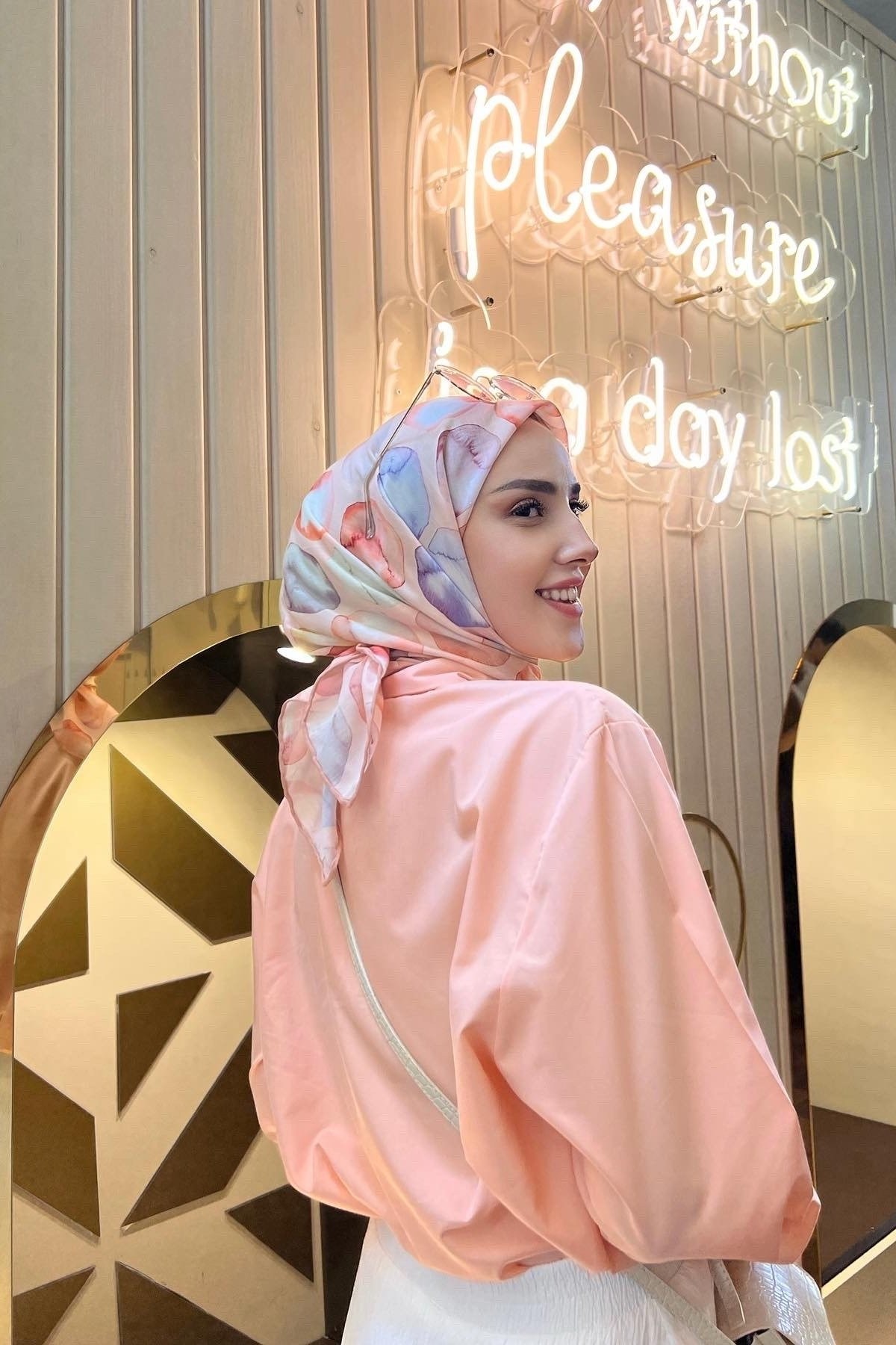 Hilal Kılınçer Sizler İçin Tercihi Bloom