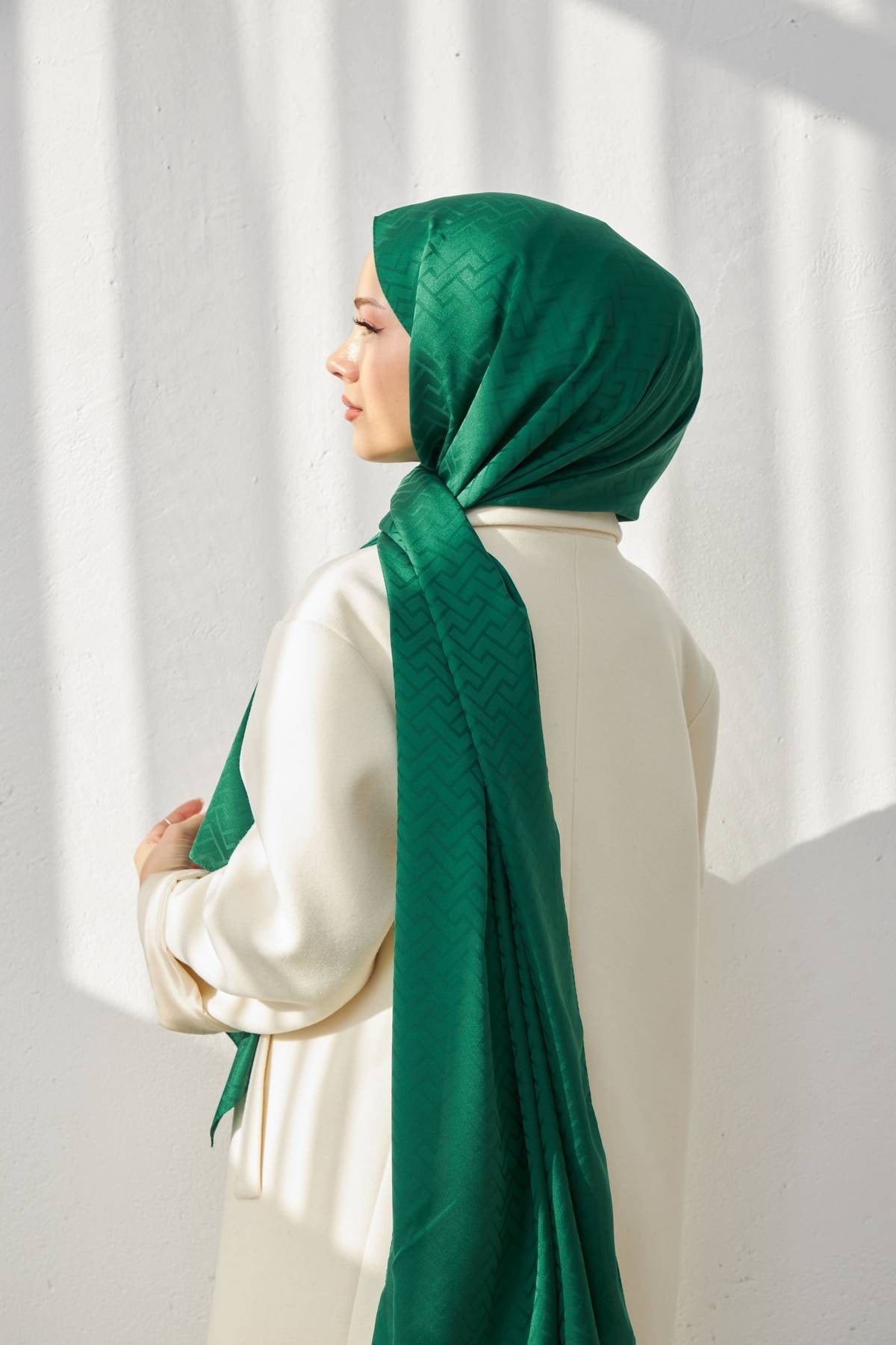 Lego Desen İpeksi Jakar Şal Zümrüt Yeşili 9004-01