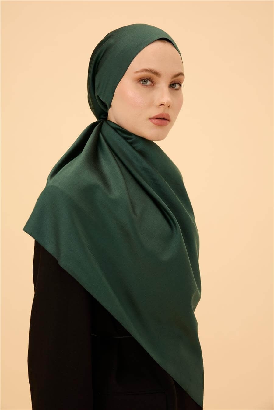 Osmanlı Yeşili Düz Çift Taraflı İpek Şal Modeli