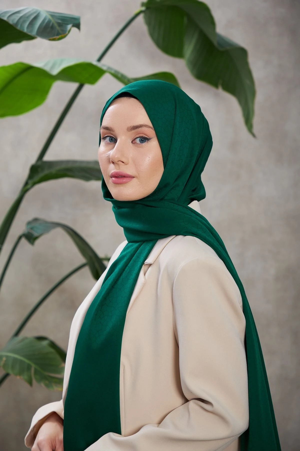 Alesa Desen İpeksi Jakar Şal Zümrüt Yeşili 9003-13