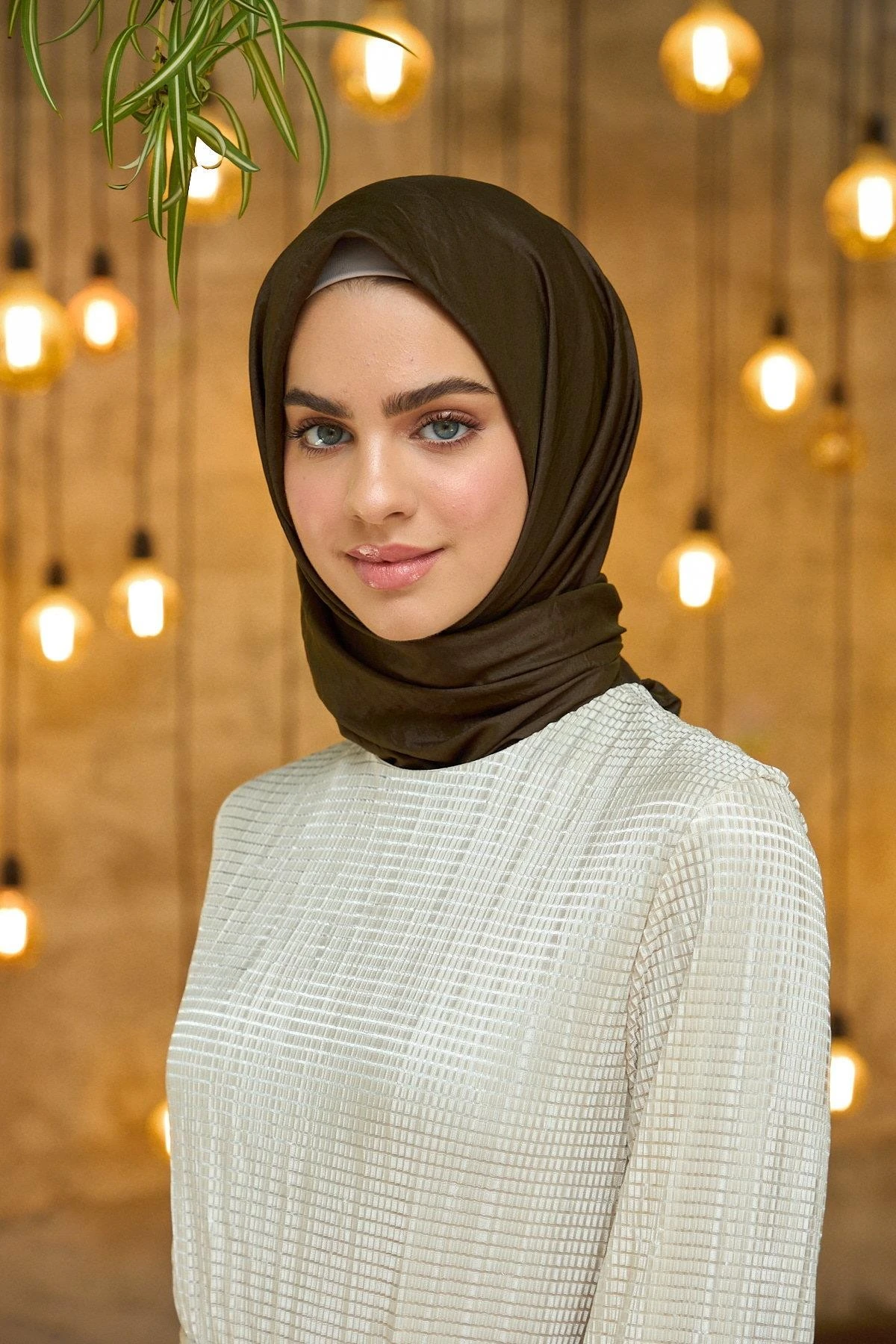 Düz Desen Vual Eşarp Acı Kahve Vual İpek Eşarp - 10100-32