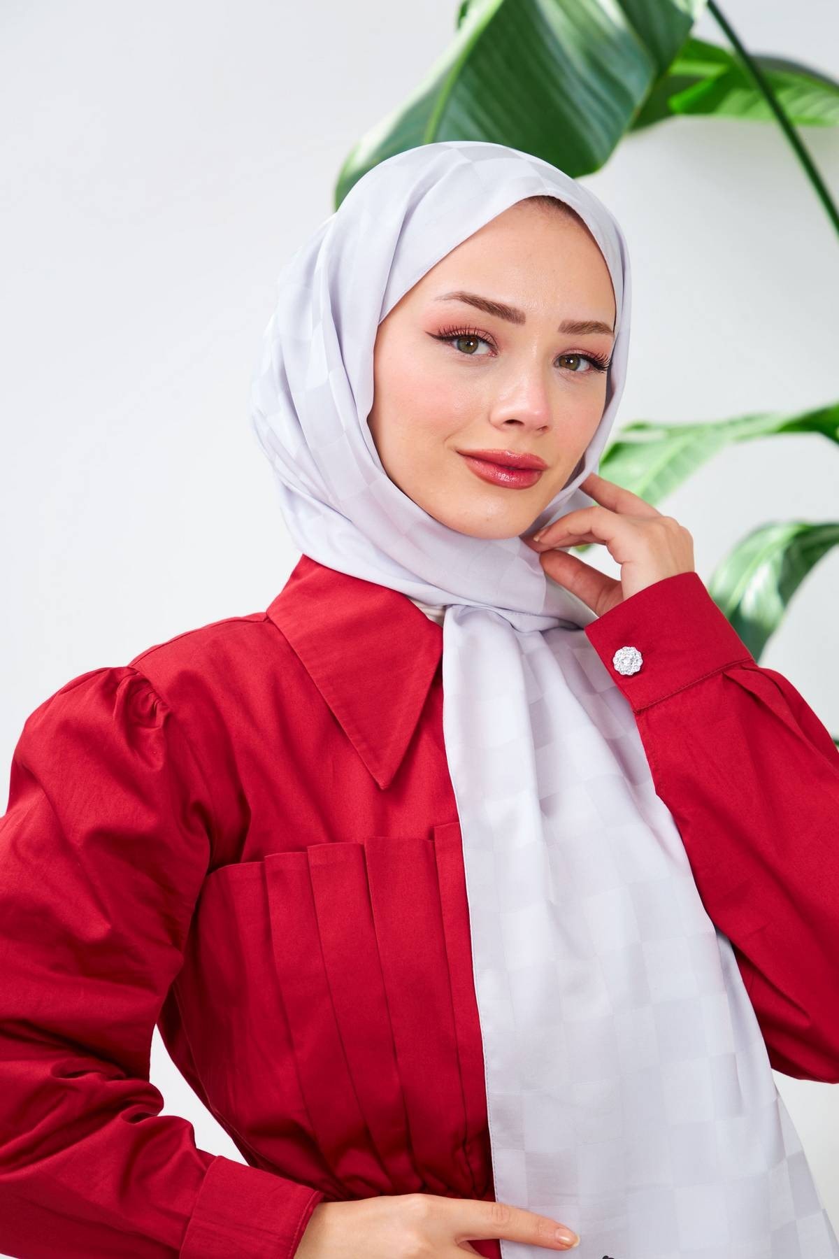 Yeni Dama Desen İpeksi Jakar Şal Gümüş 9007-16