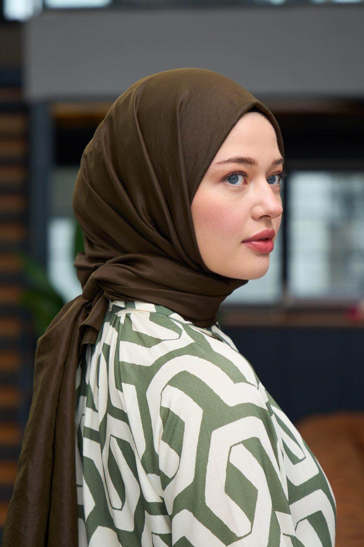 Düz Desen Vual Şal Koyu Kahve Vual İpek Şal - 9800-06