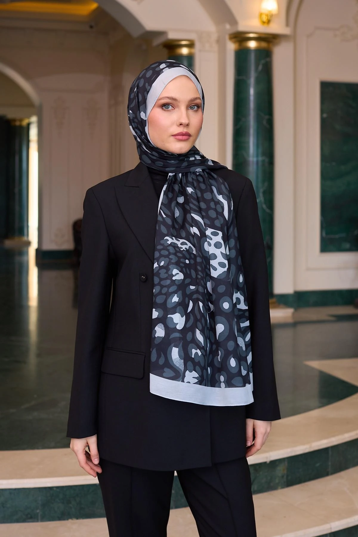 İpekhan Soft Şal Siyah Beyaz 3050-13