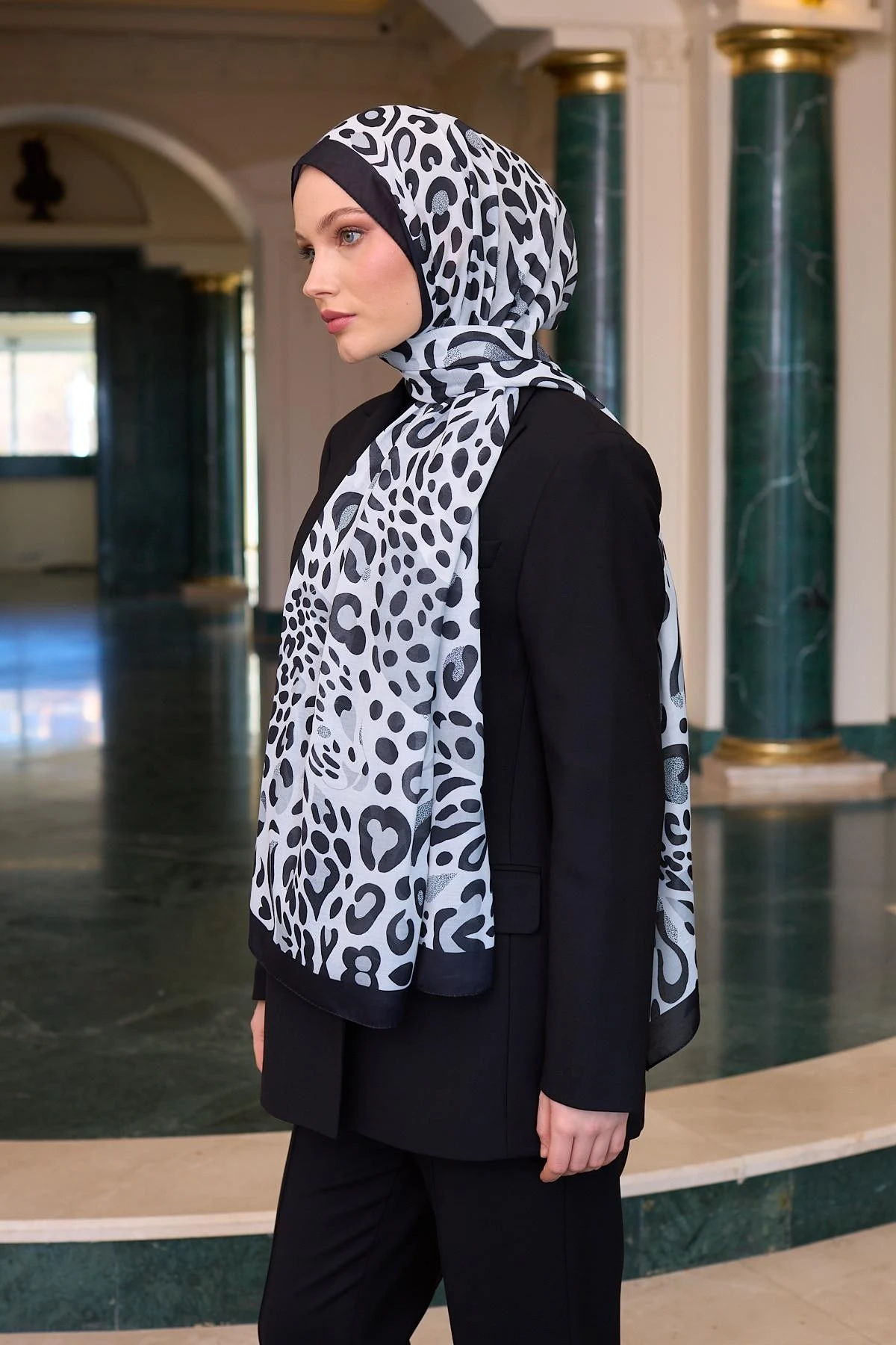 İpekhan Soft Şal Beyaz Gri 3050-04