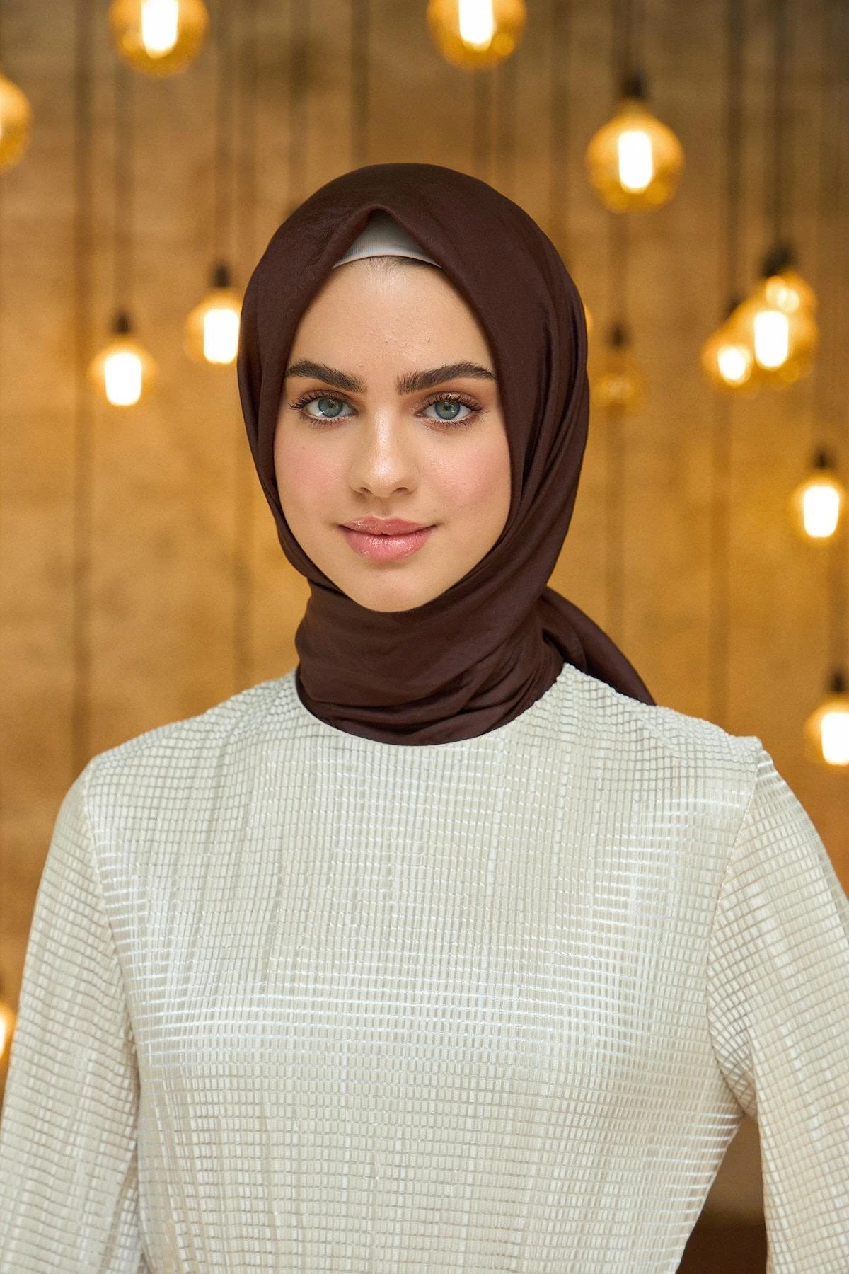 Düz Desen Vual Eşarp Acı Kahve Vual İpek Eşarp - 10100-32