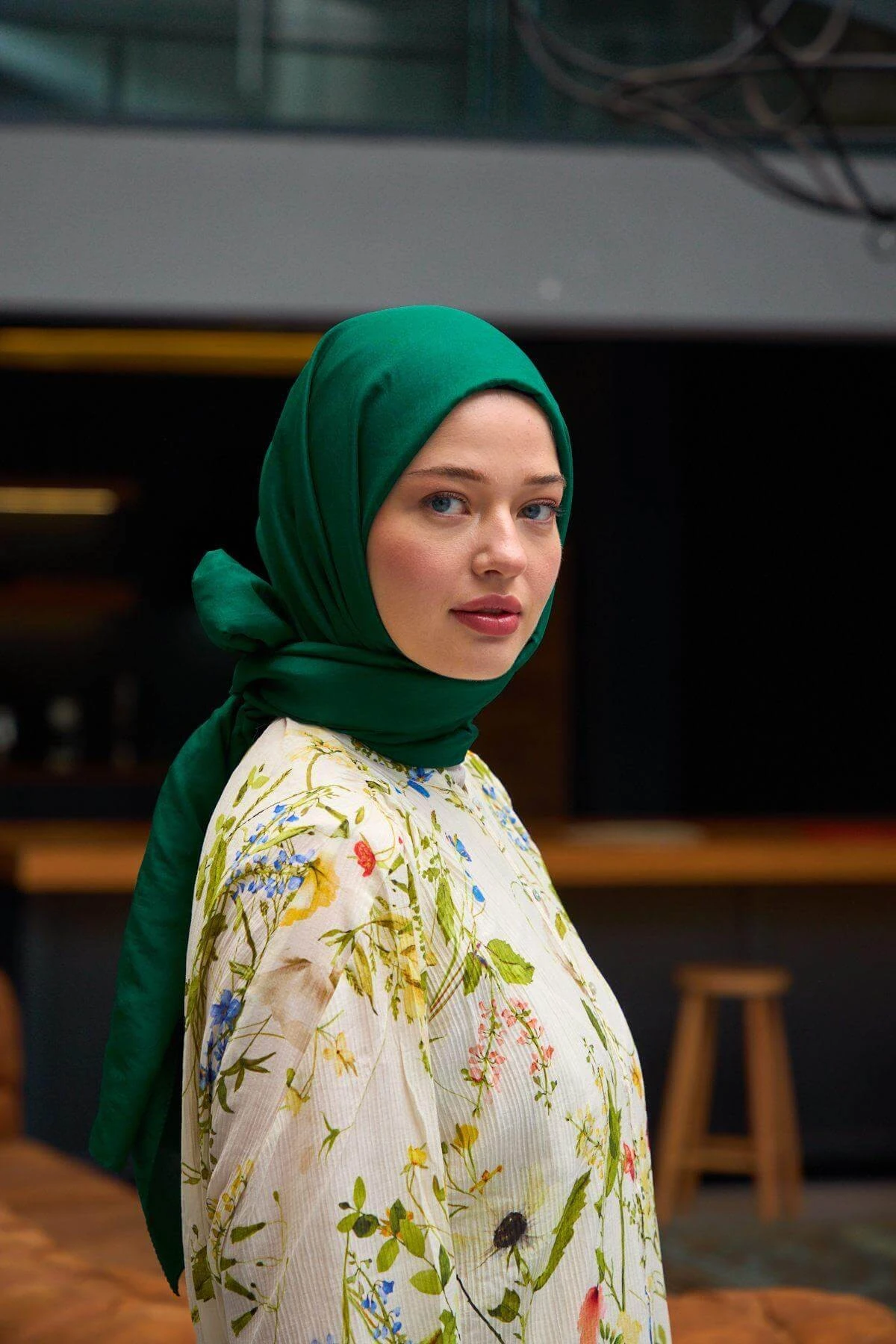 Düz Desen Vual Şal Avcı Yeşili Vual İpek Şal - 9800-12