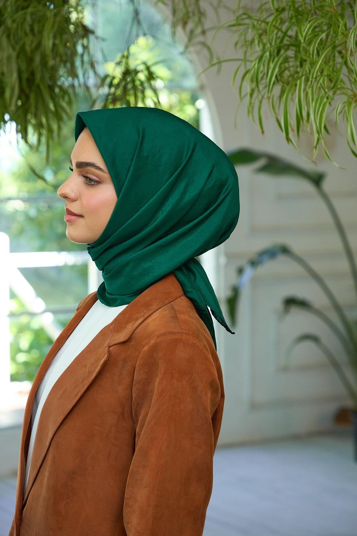 Düz Desen Vual Eşarp Zümrüt Vual İpek Eşarp - 10100-16