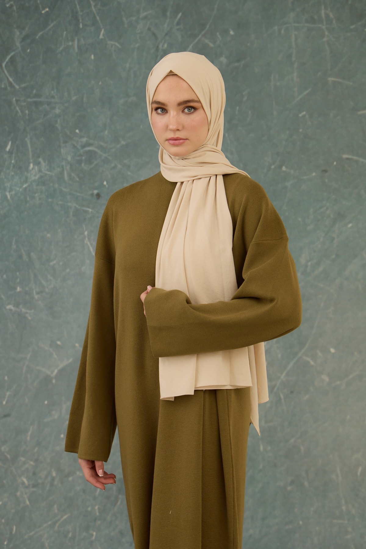 Krem Yok Şal - 10000-17