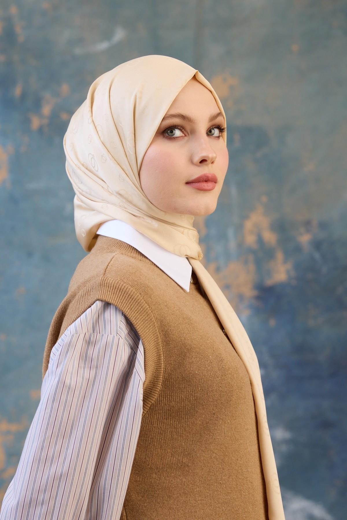 Fall Winter İpeksi Jakar Şal Krem 9018-24