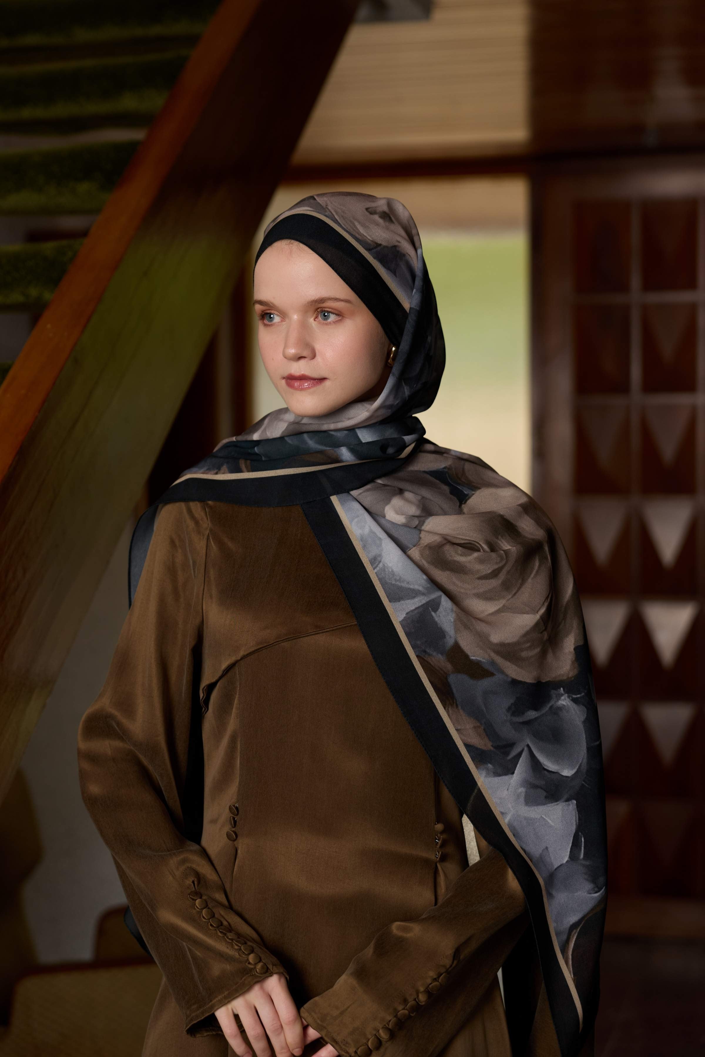 Winter Bloom Qupra Şal 30002 - Kahve Siyah