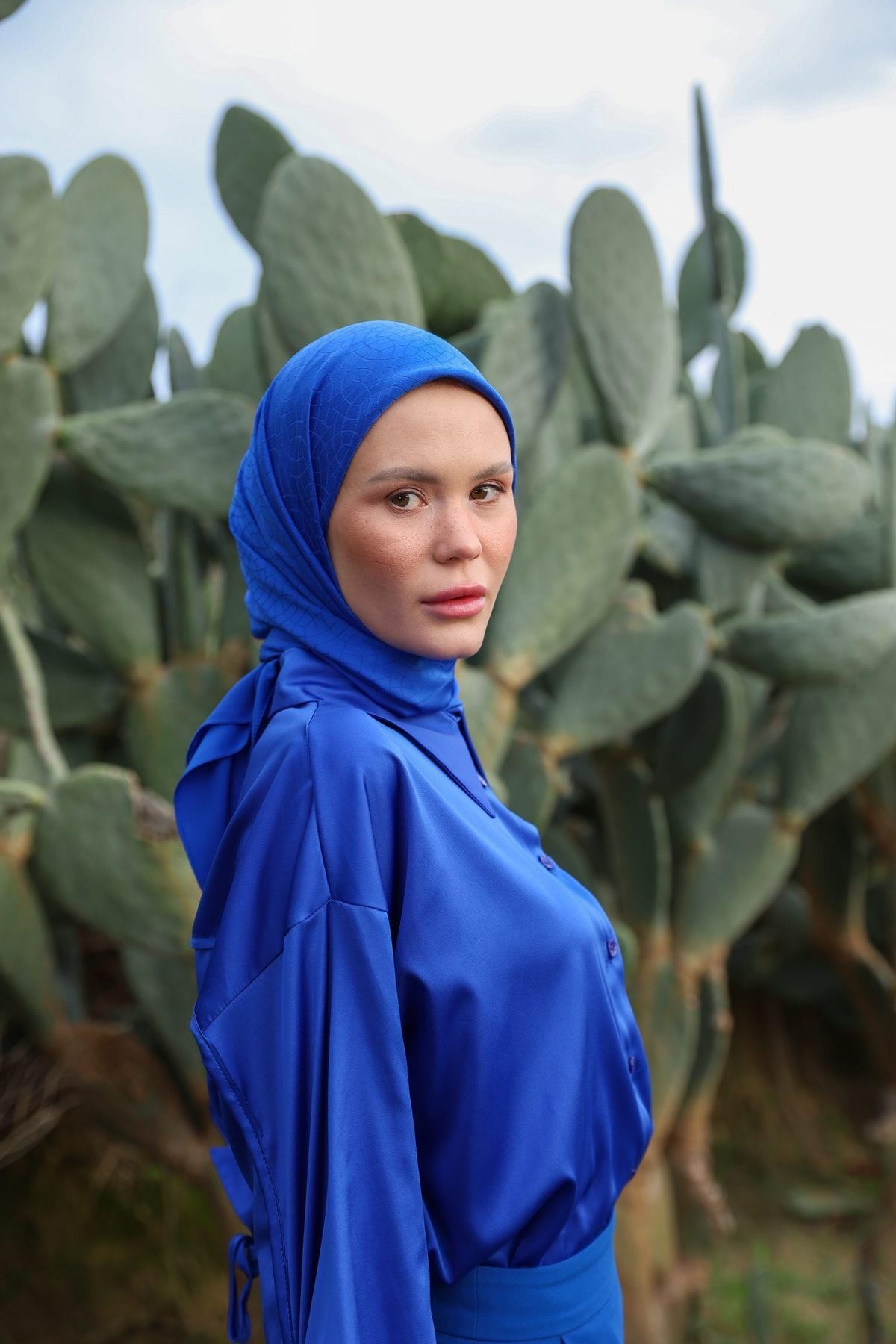 Celina Jakar Eşarp Parlament Mavi 9902-19