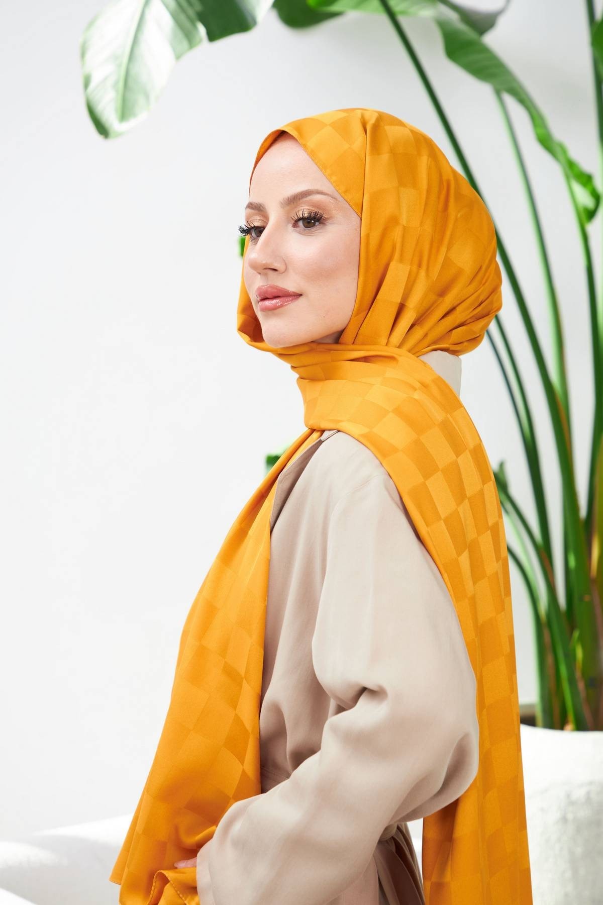 Yeni Dama Desen İpeksi Jakar Şal Taba 9007-11