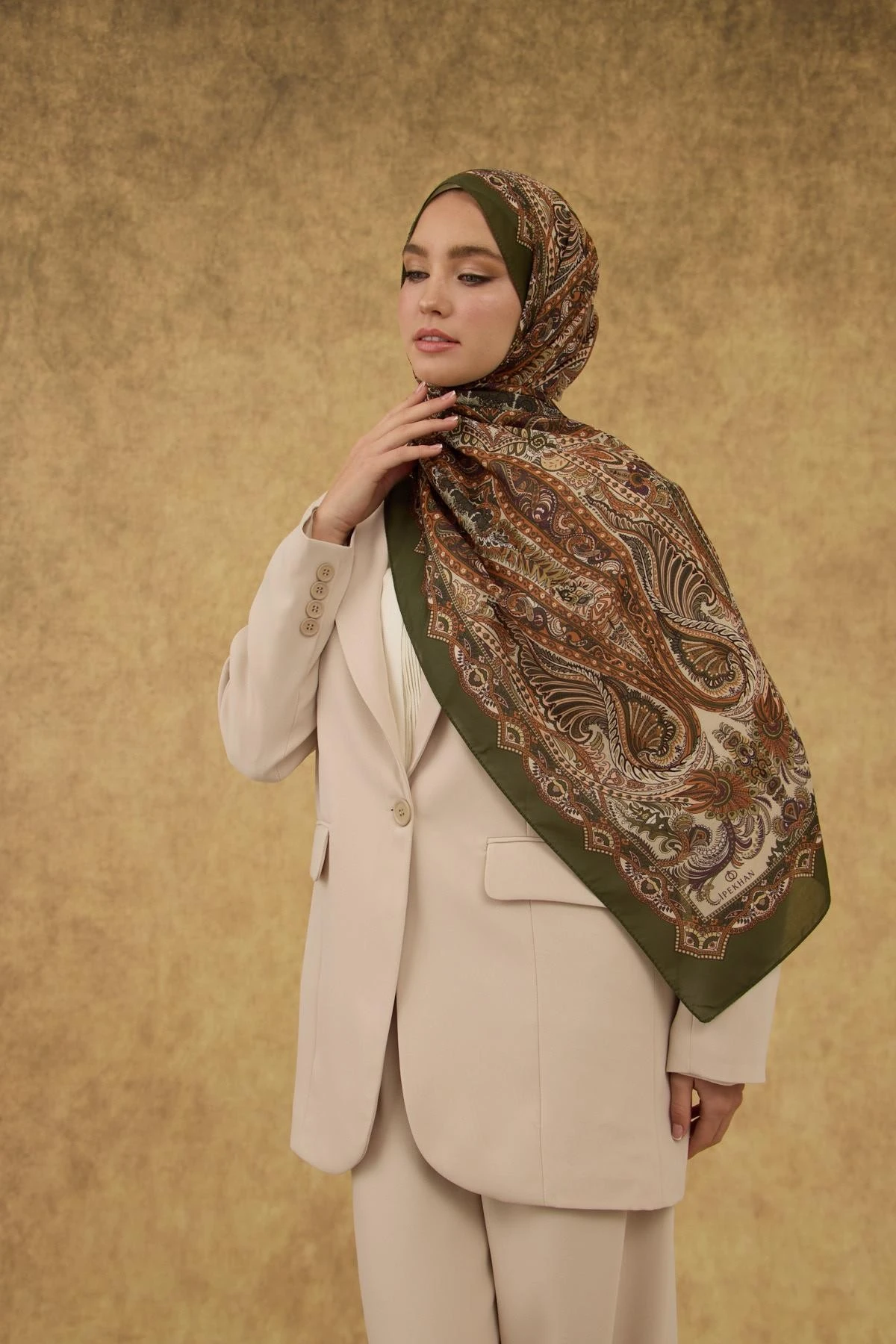 İpekhan Soft Şal Yeşil Krem 3052-19