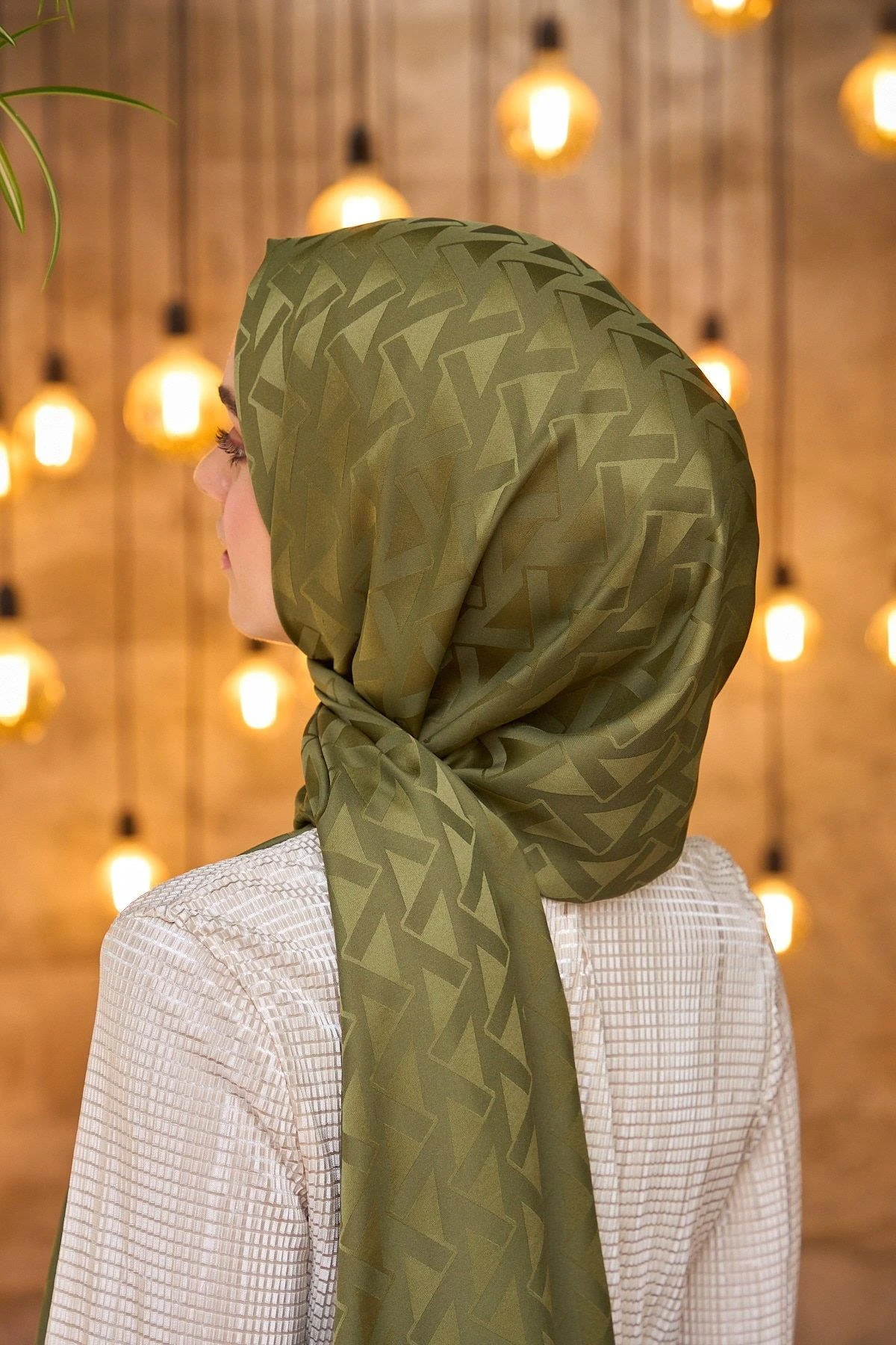 Yaz Işıltısı Koleksiyonu İpeksi Jakar Şal Haki 9014-10