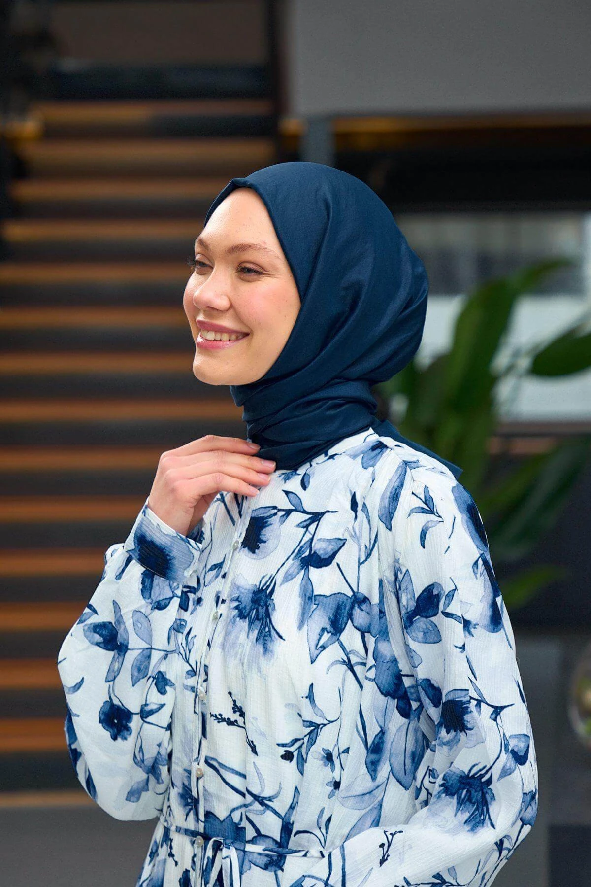 Düz Desen Vual Şal Gece Mavisi Vual İpek Şal - 9800-02