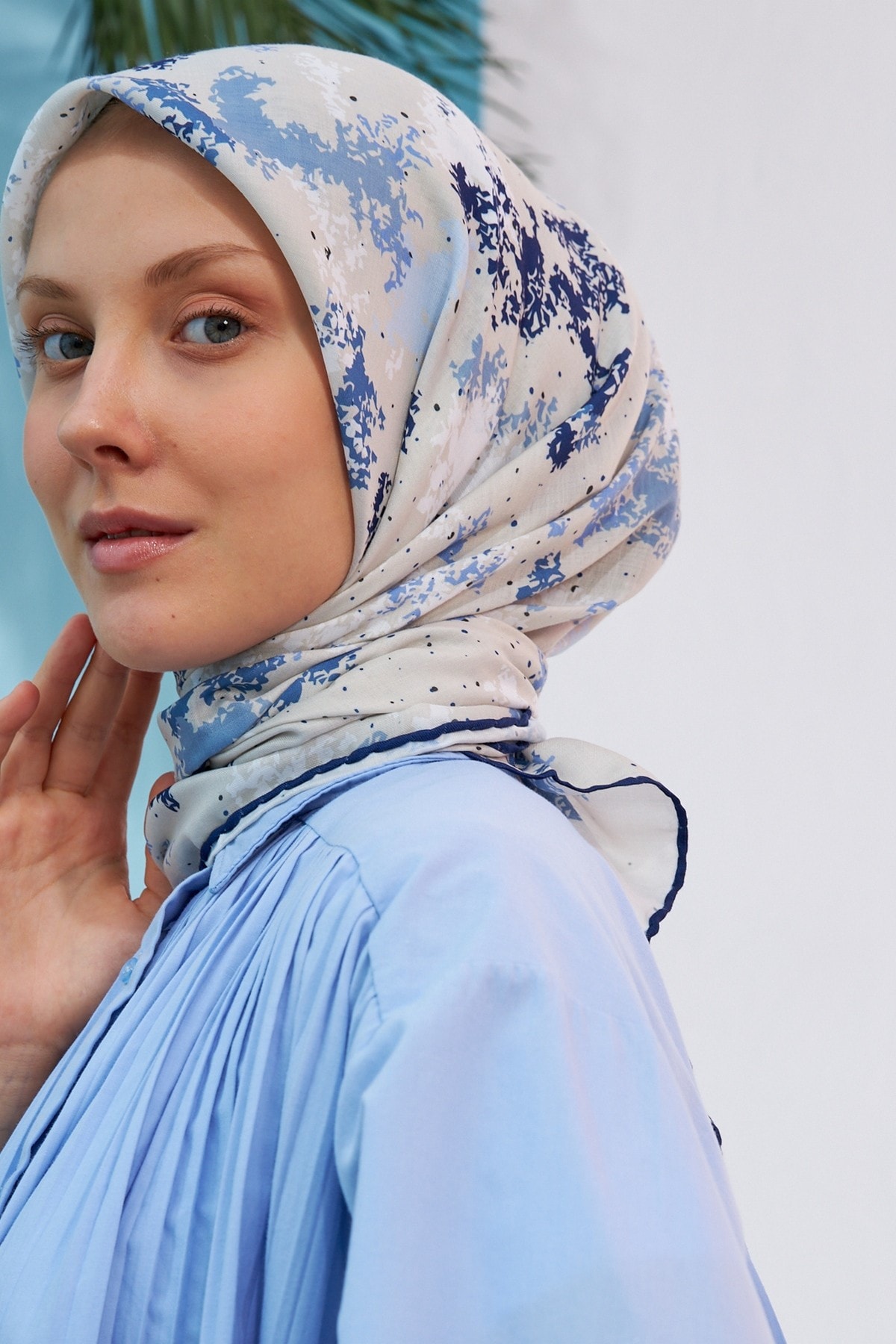 Ebru Kot Mavi Pamuk Viskon Eşarp