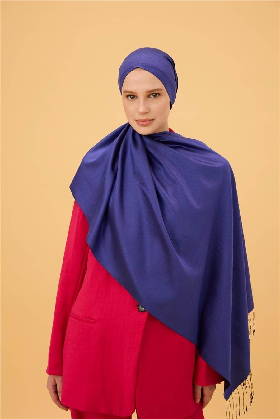 Lacivert Siyah Düz Çift Taraflı İpek Şal Modeli