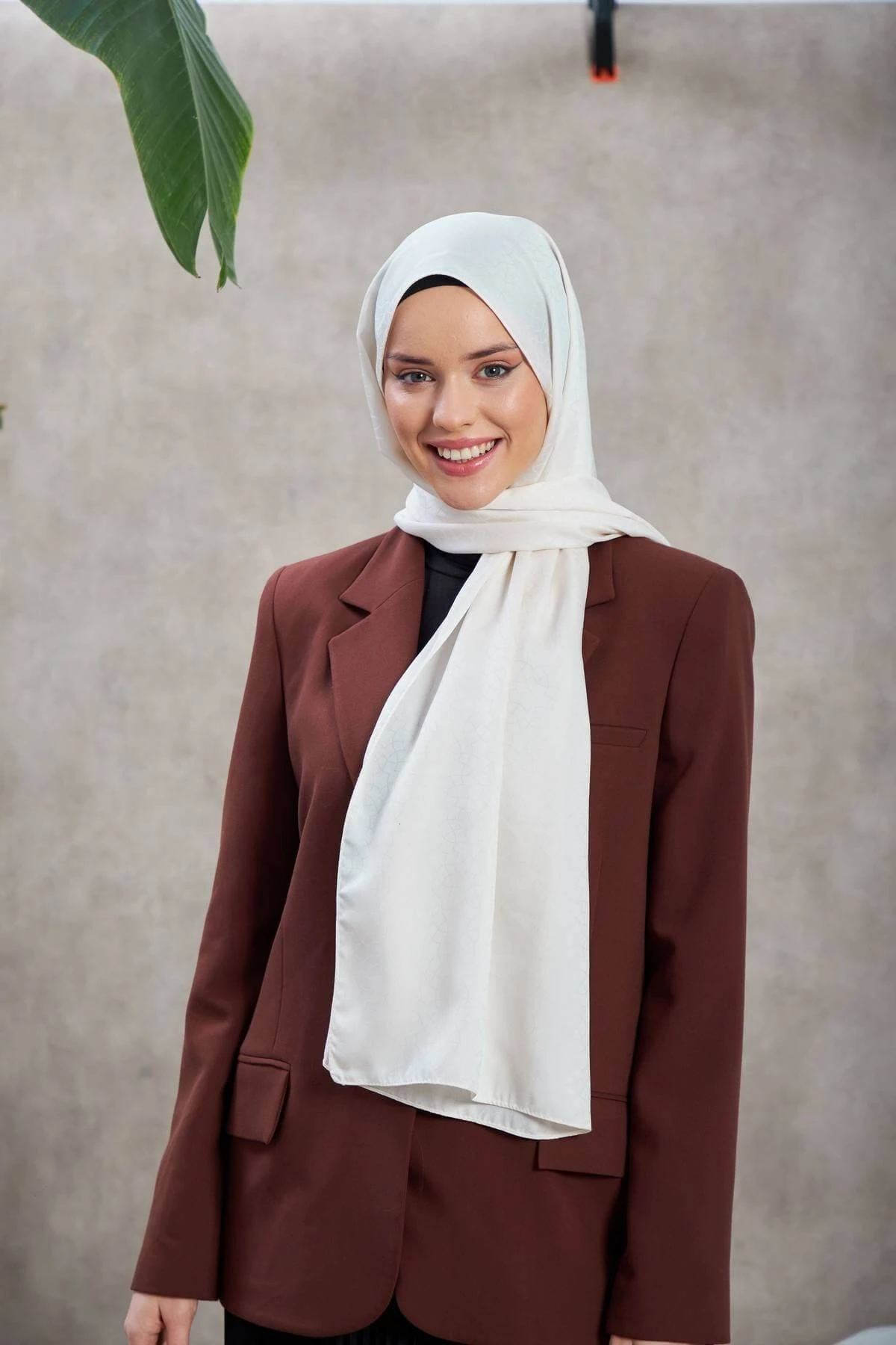 Alesa Desen İpeksi Jakar Şal Ekru 9003-06