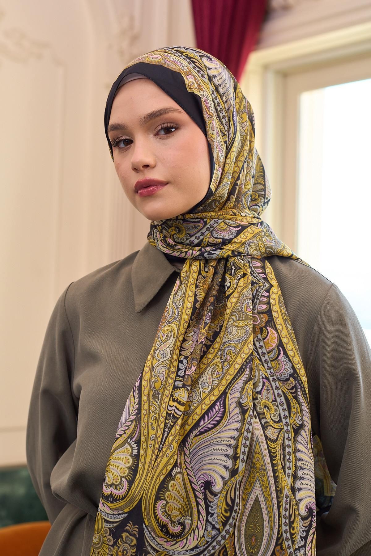 Desenli Vual Şal Altuni Vual İpek Şal - 9804-02