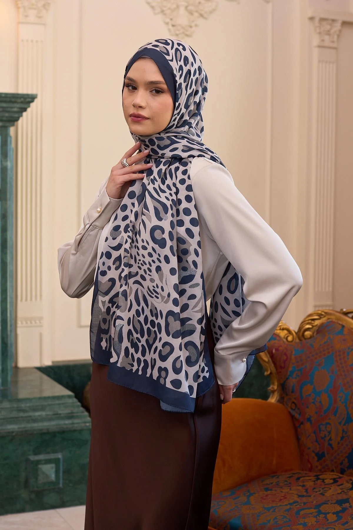 İpekhan Soft Şal Lacivert Beyaz 3050-12