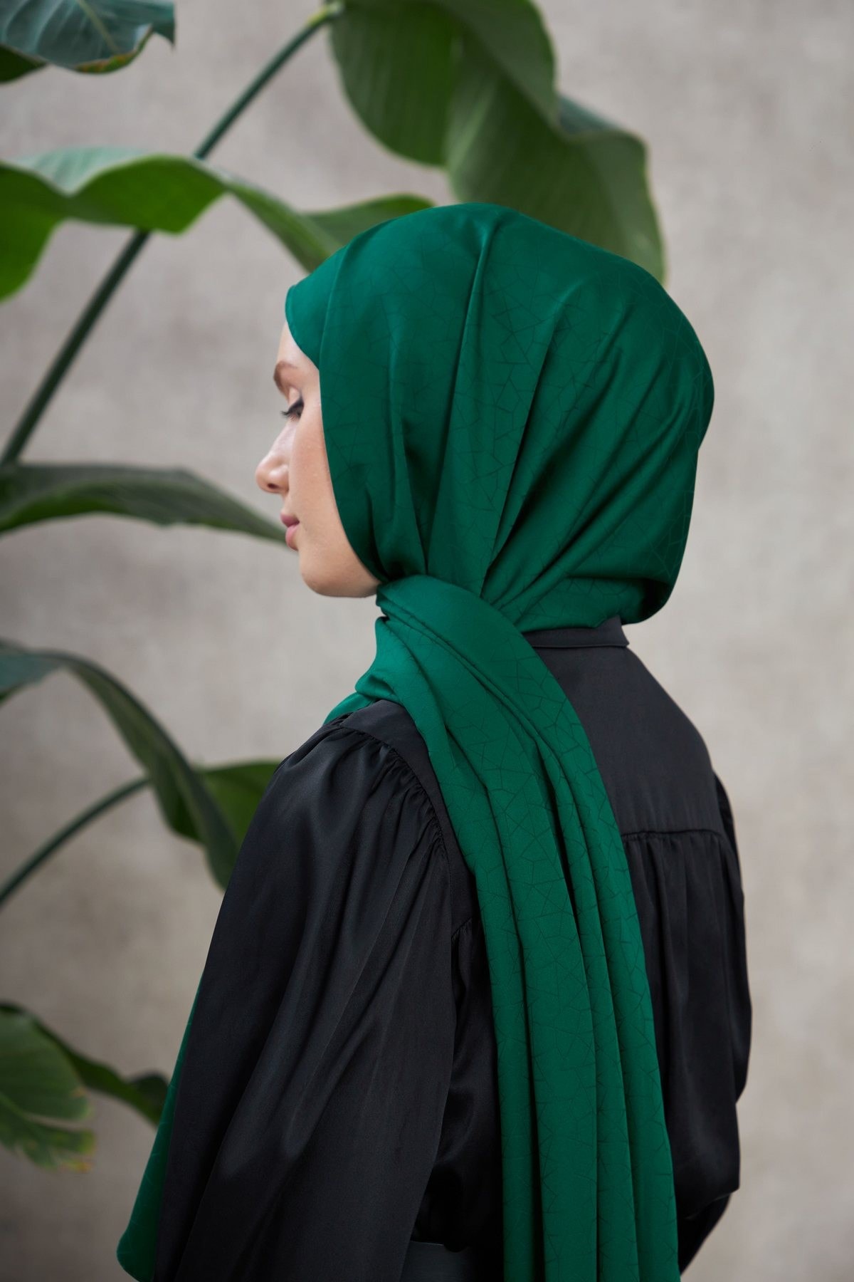 Novvela Desen İpeksi Jakar Şal Zümrüt Yeşili 9008-13