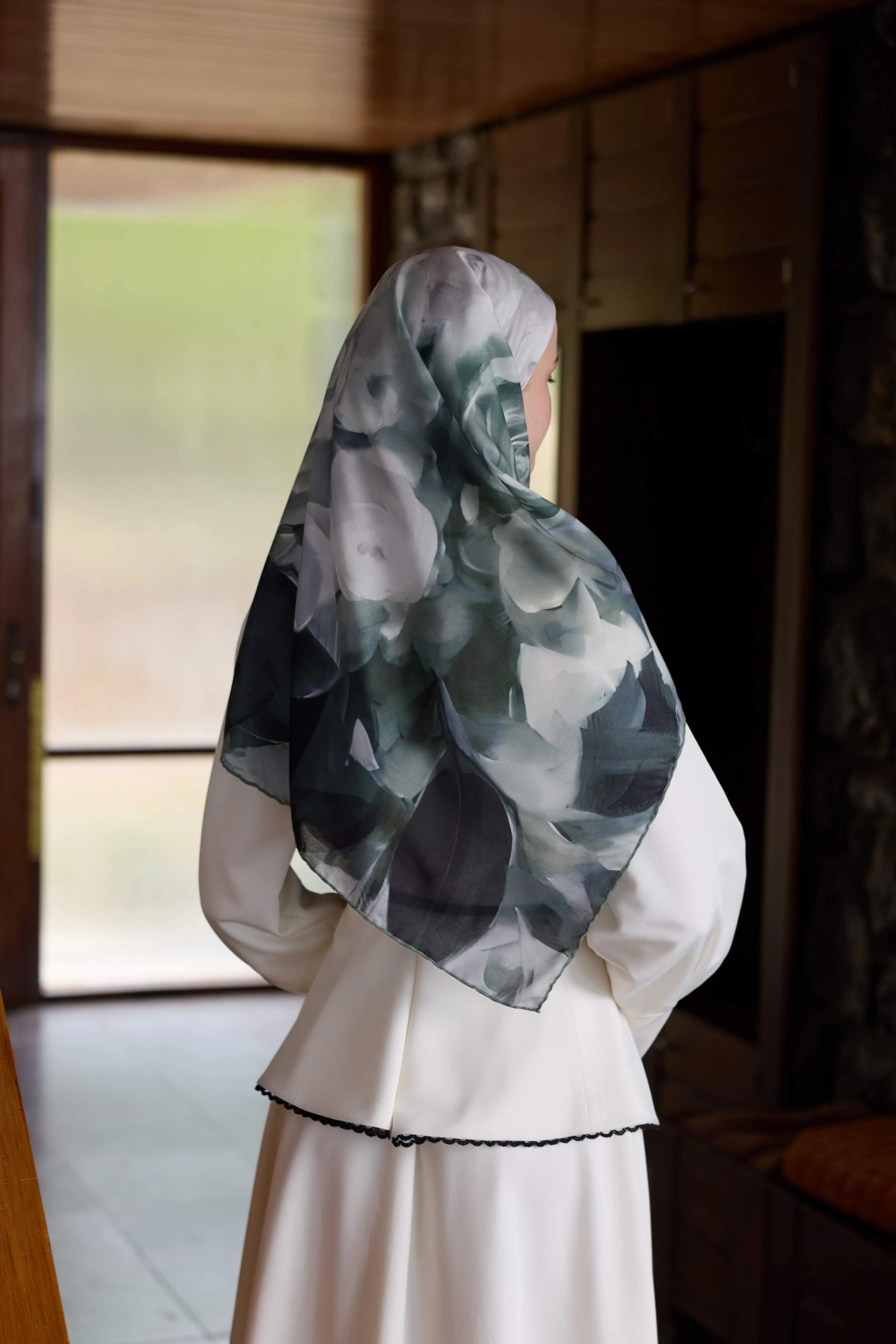 Winter Bloom Soft Eşarp 1239 - Kiremit