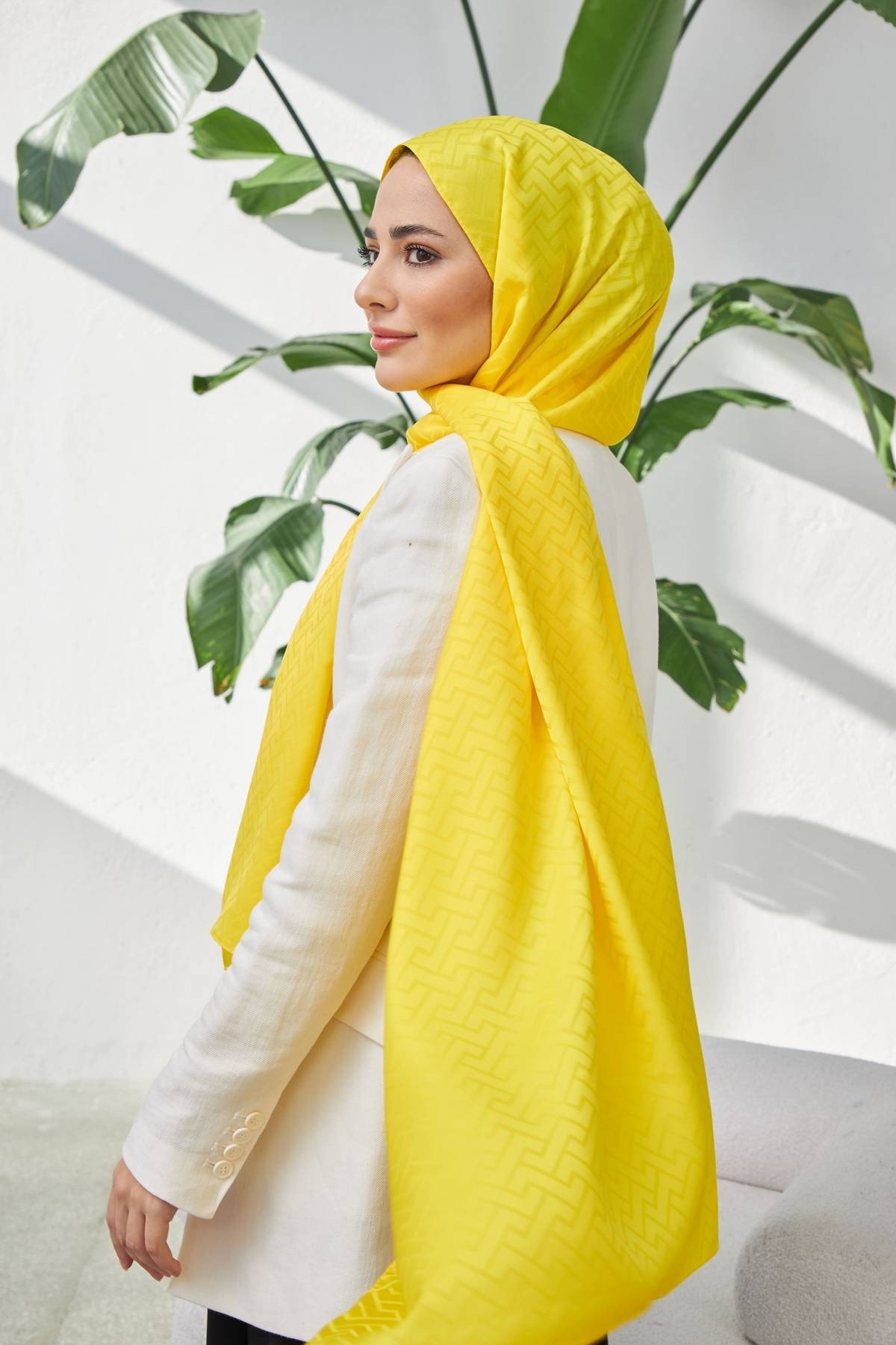 Lego Desen İpeksi Jakar Şal Sarı 9004-27