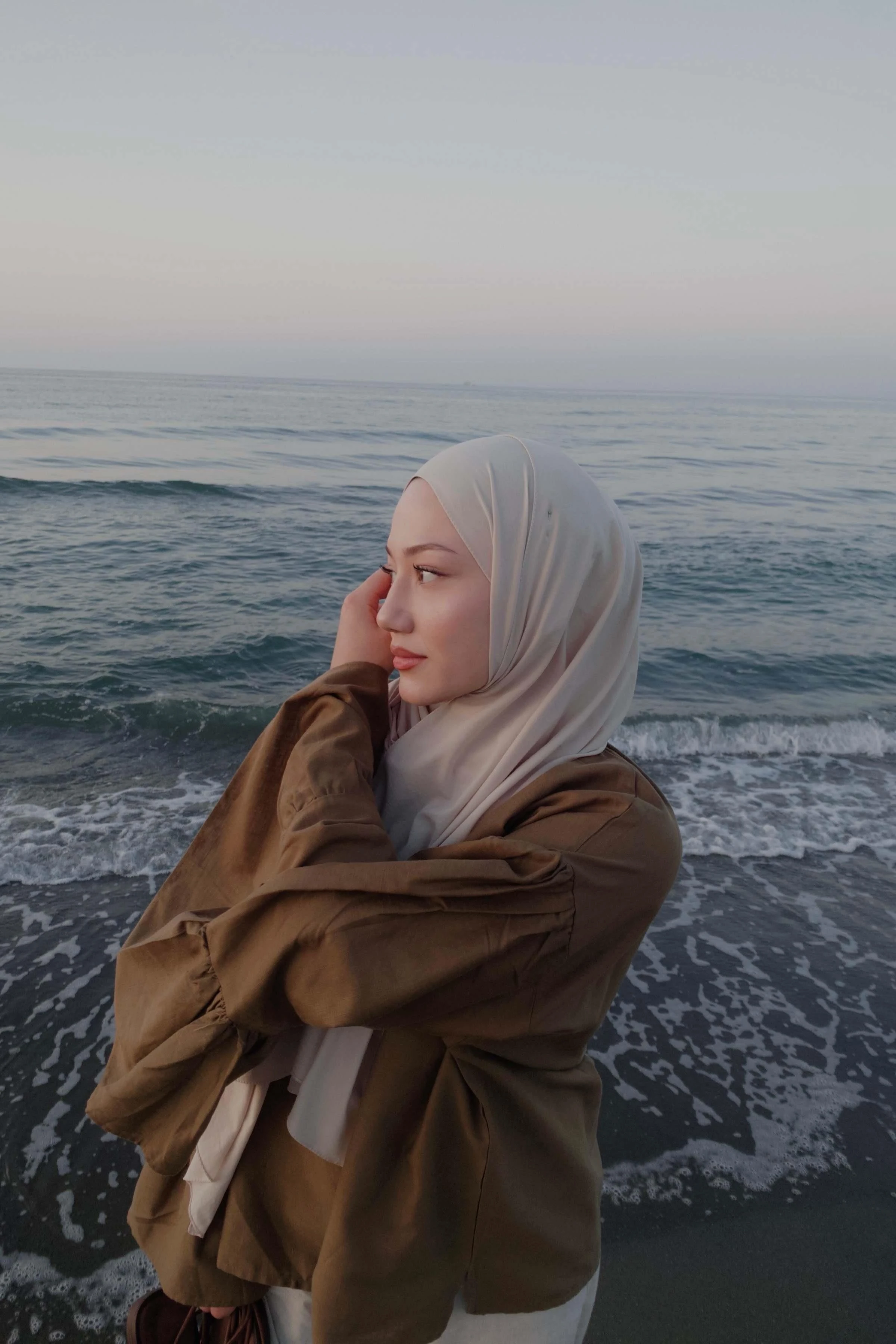 Meliha Hacıoğlu'nun Yaz İçin Tercihi Relax Şal 10000-16