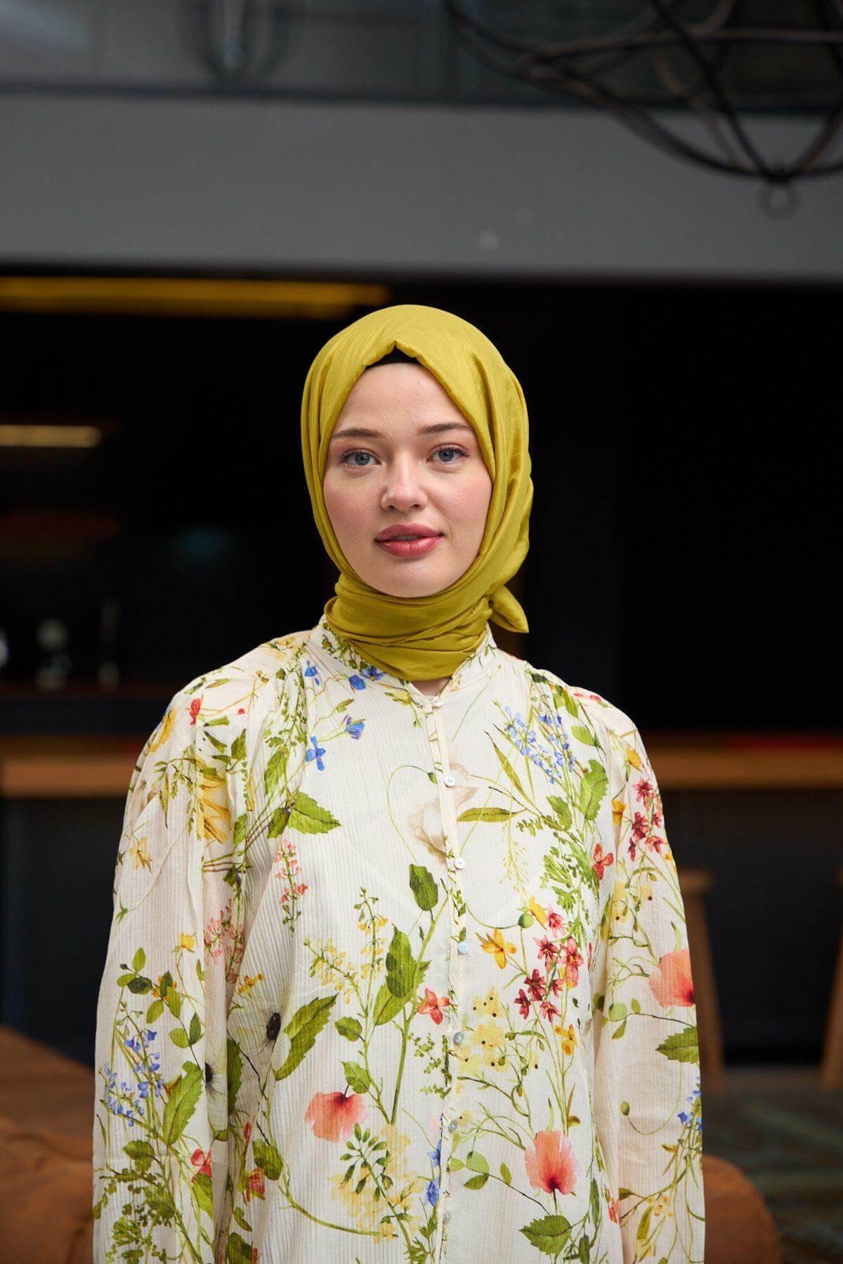 Düz Desen Vual Şal Altuni Vual İpek Şal - 9800-10