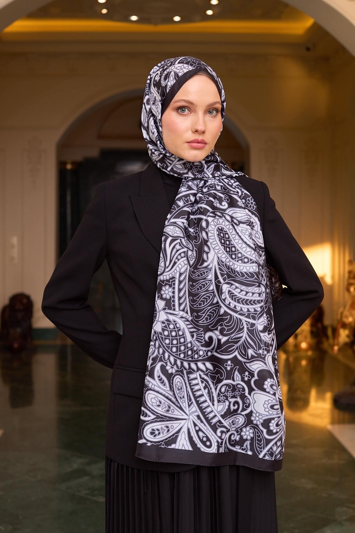 Desenli Vual Şal Siyah Beyaz Vual İpek Şal - 9803-24
