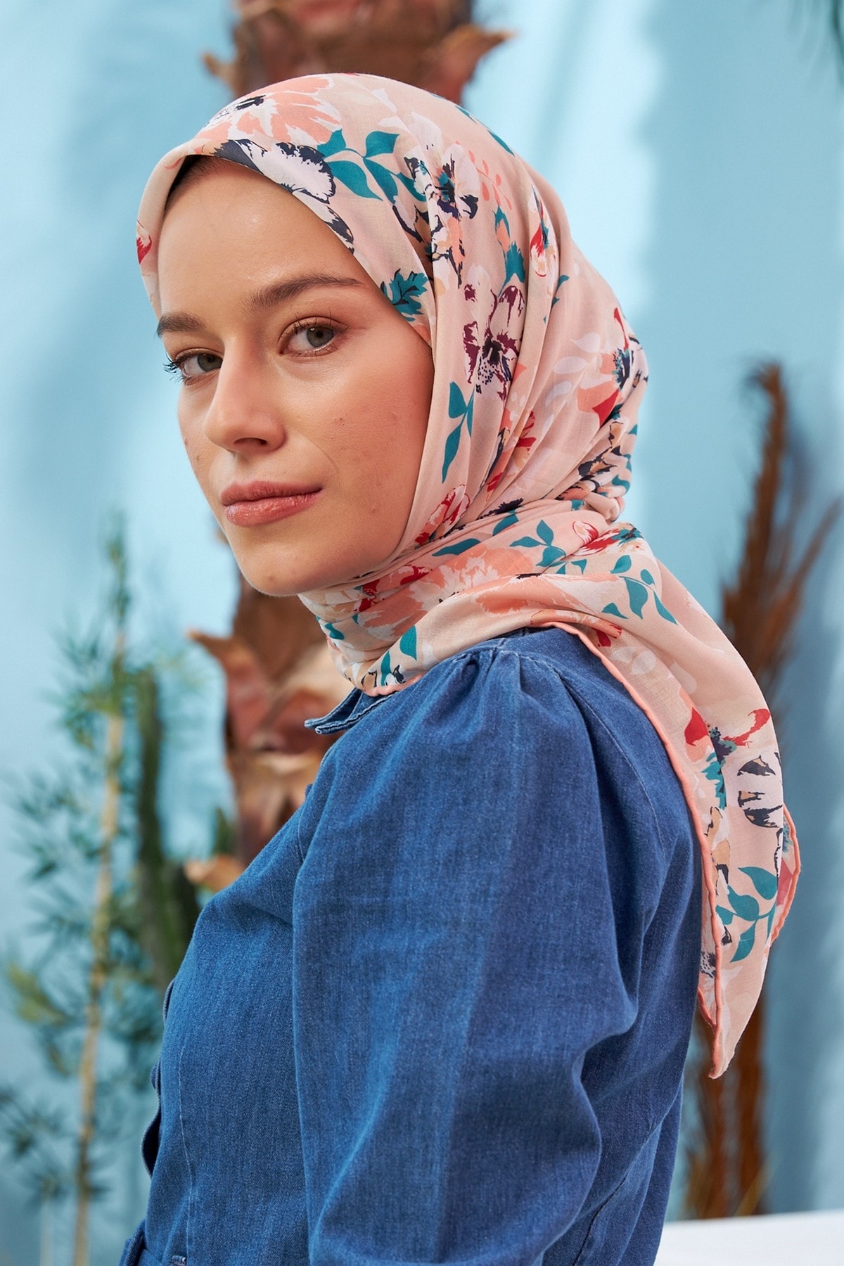 Çiçek Bahçesi Somon Yeşil Pamuk Viskon Eşarp