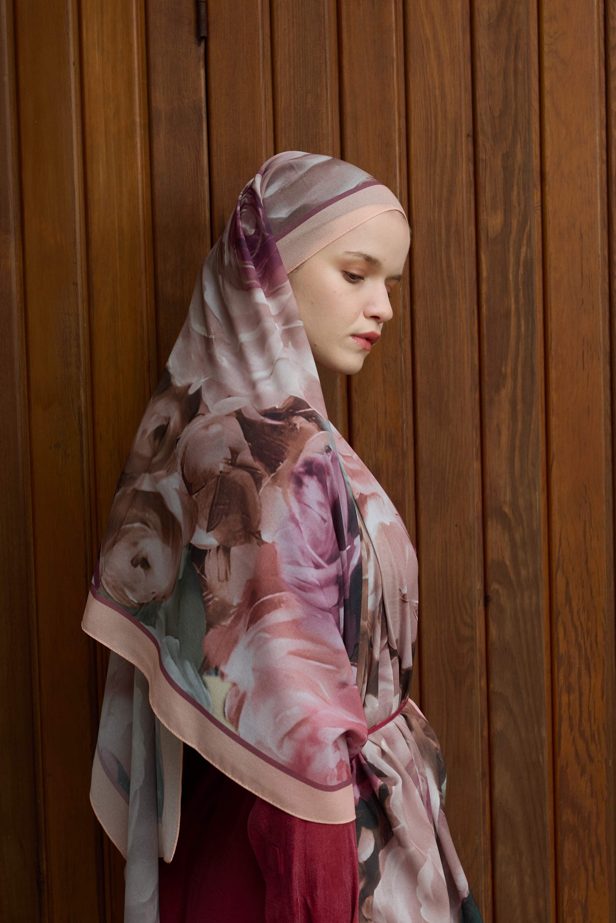 Winter Bloom Qupra Şal 30002