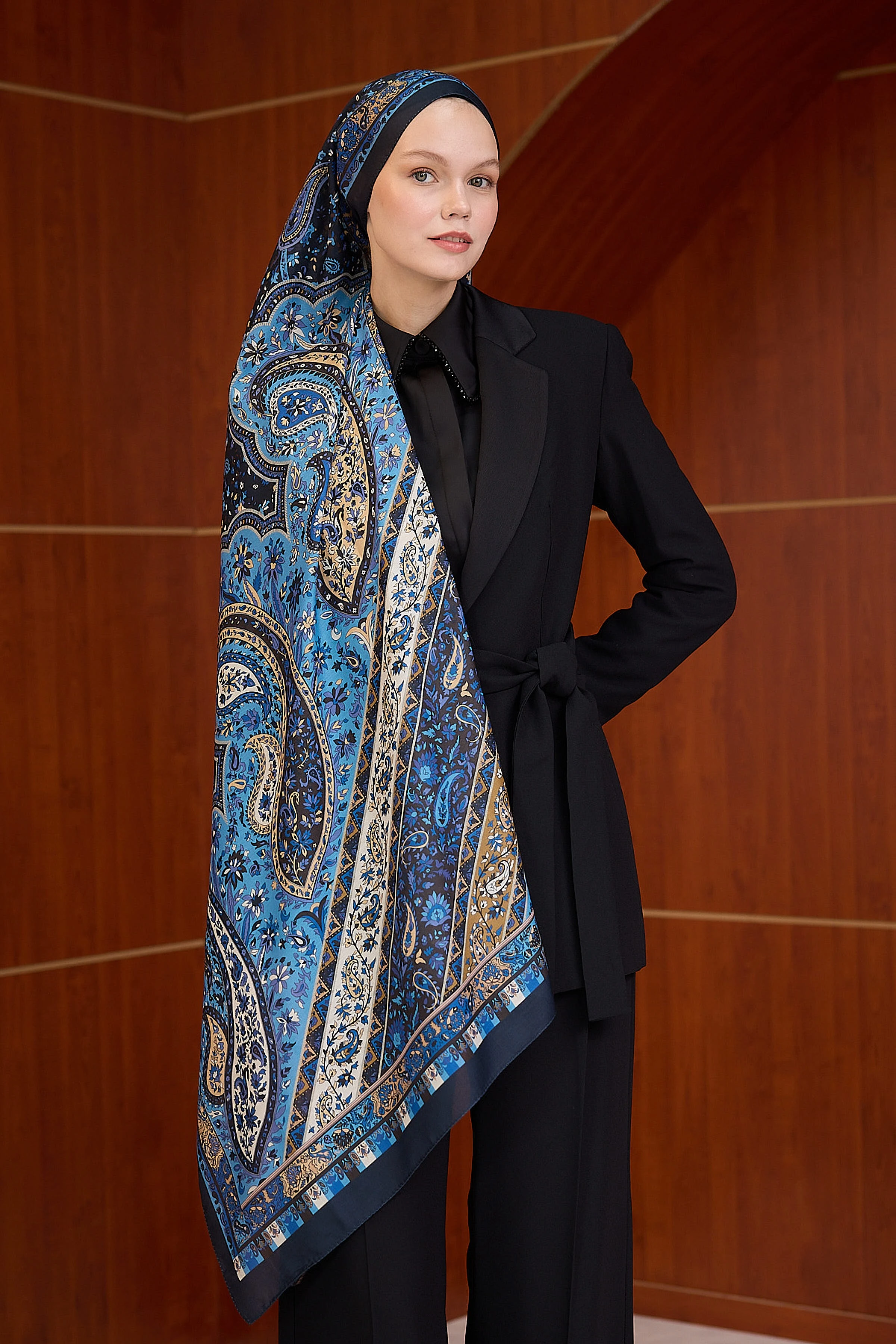 Winter Bloom Soft Şal 3070 - Saks Mavi