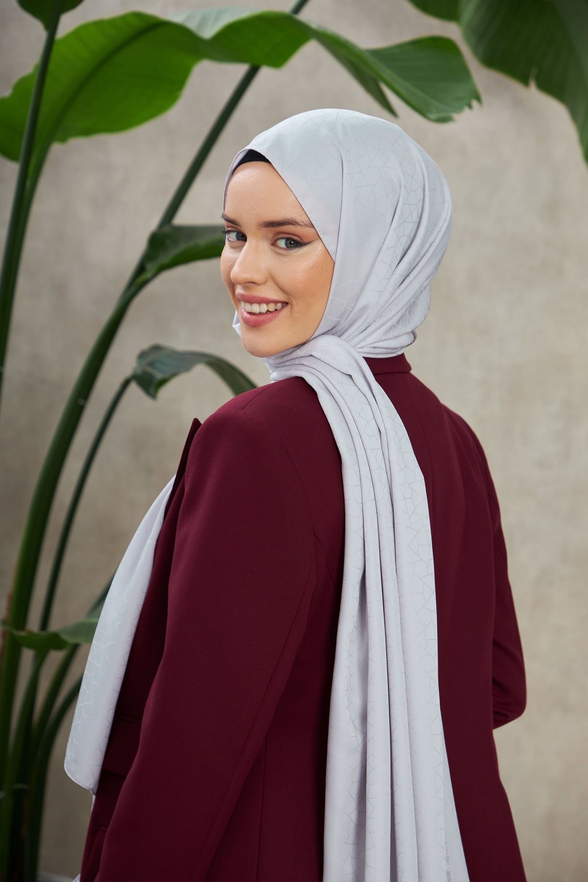 Novvela Desen İpeksi Jakar Şal Gri 9008-07