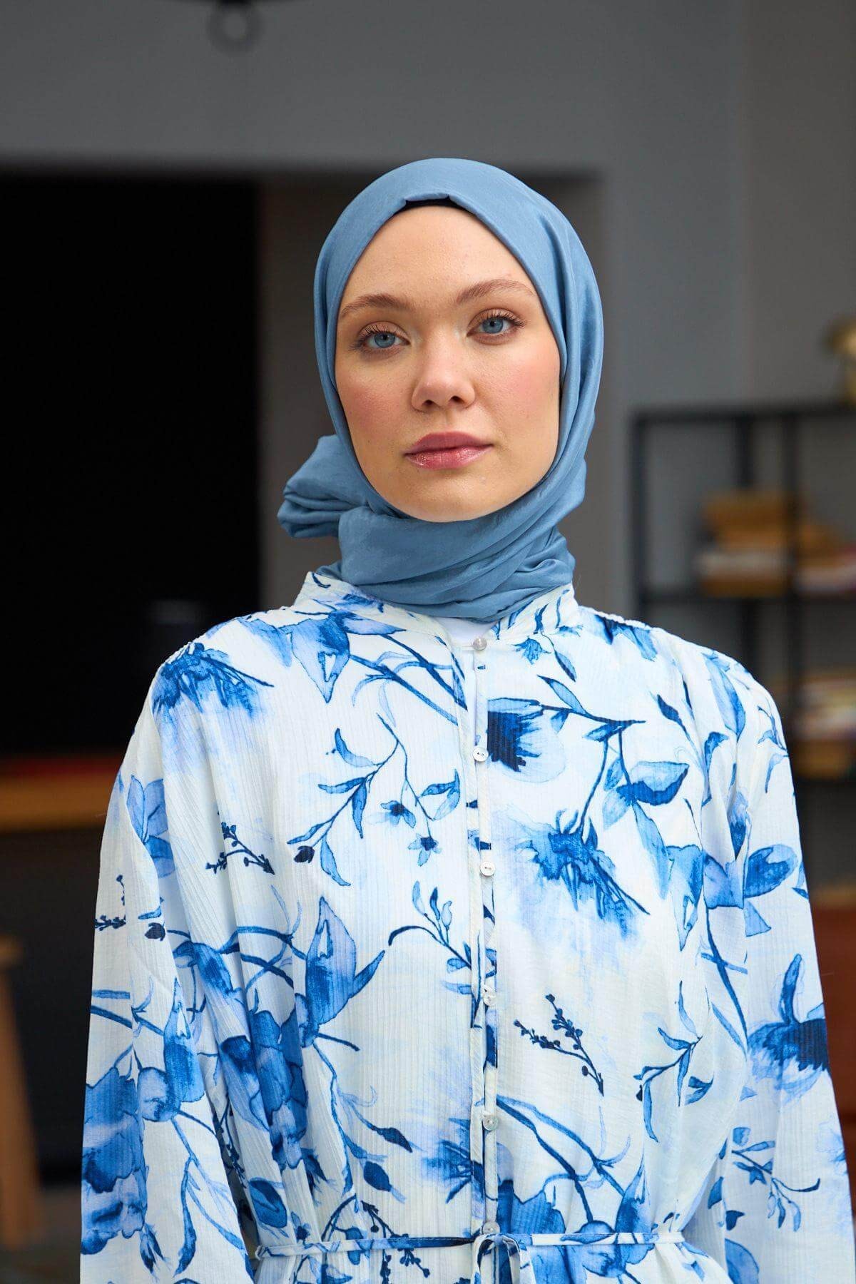 Düz Desen Vual Şal Gökyüzü Mavi Vual İpek Şal - 9800-07