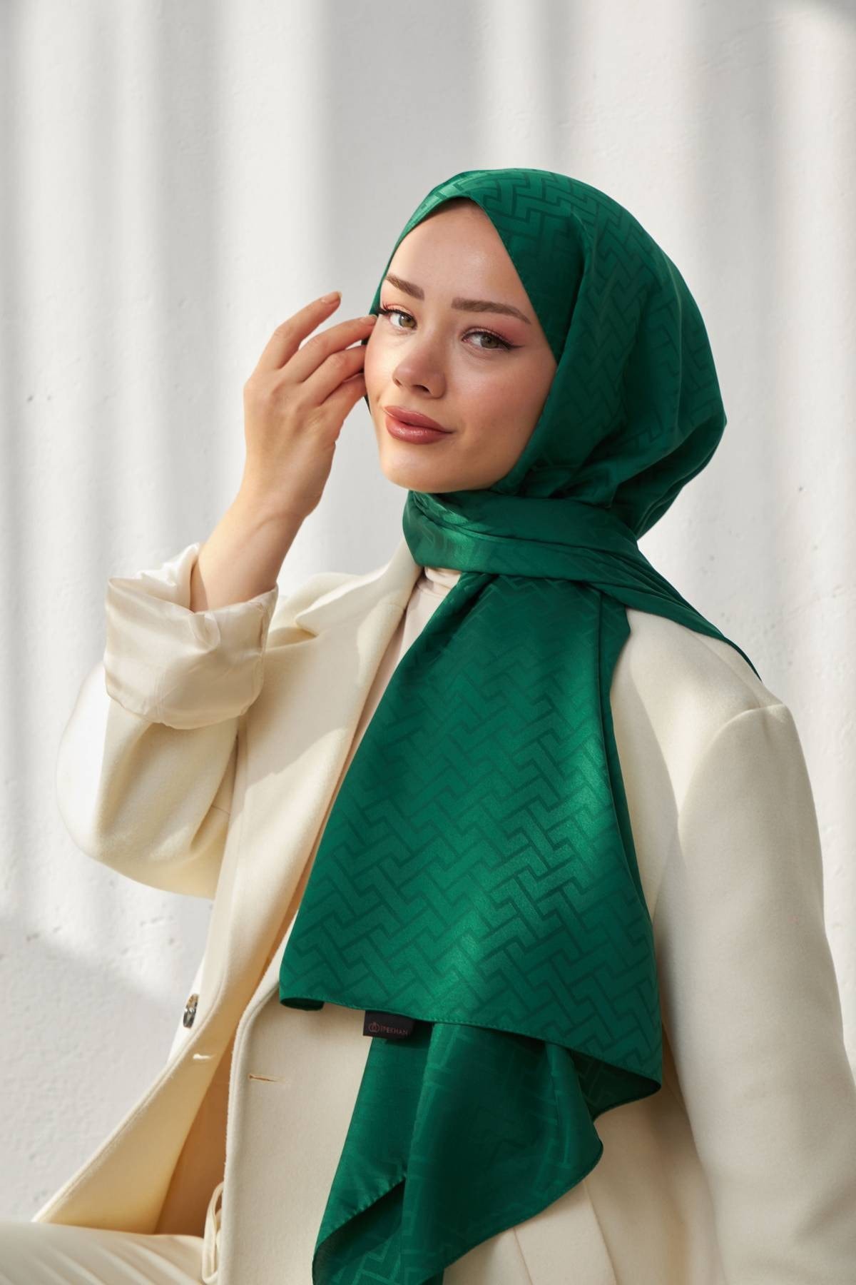 Lego Desen İpeksi Jakar Şal Zümrüt Yeşili 9004-01