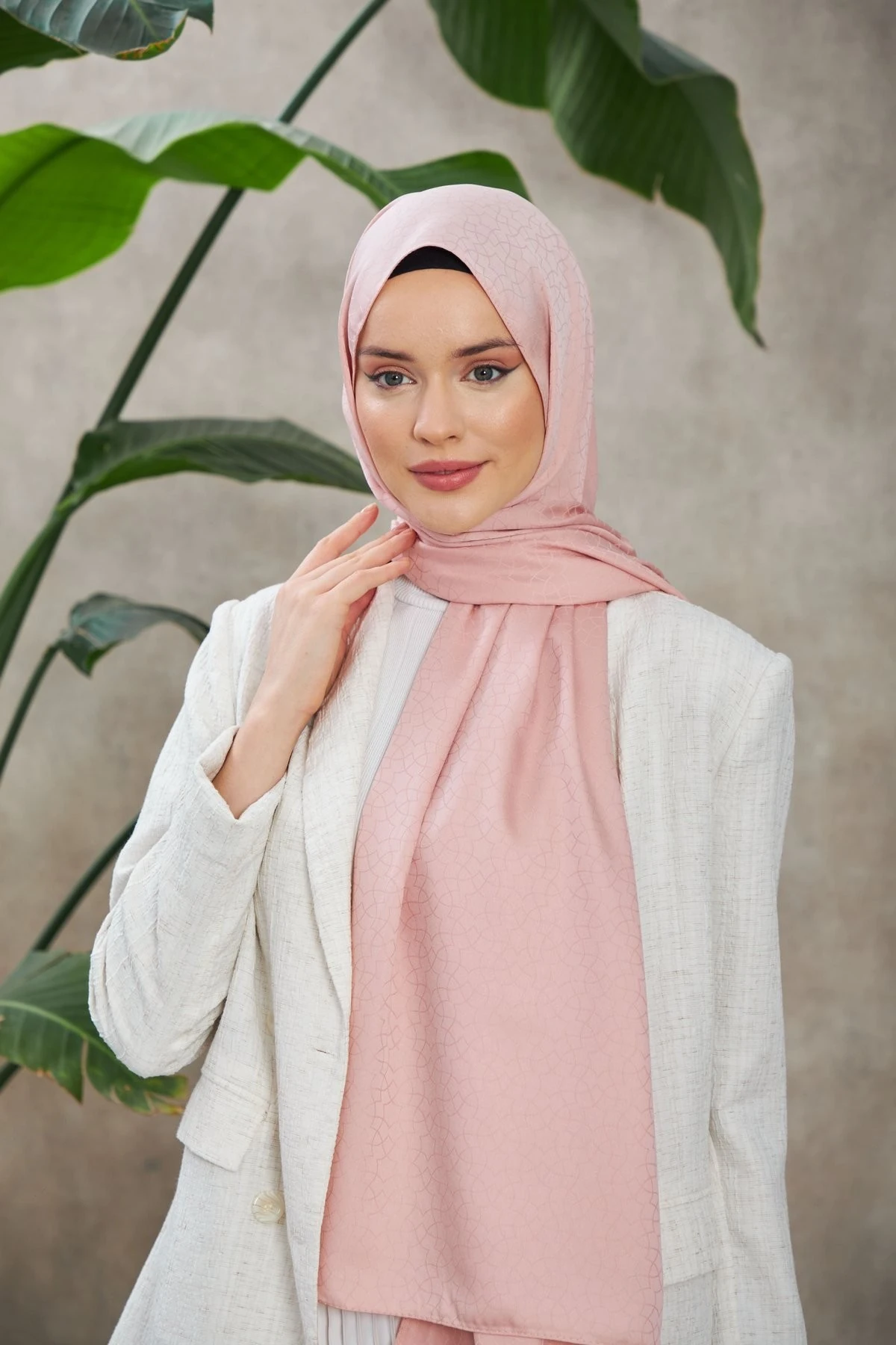 Alesa Desen İpeksi Jakar Şal Pudra 9003-22